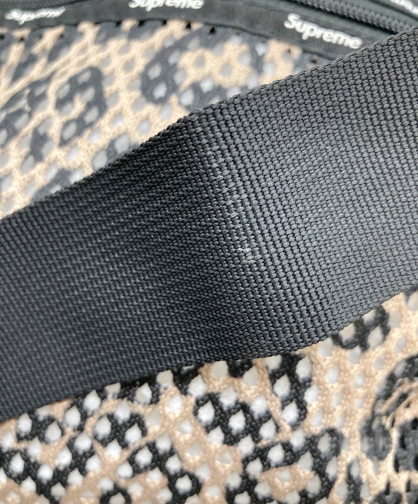 [Pre-owned] SUPREME Mesh Duffle Bag Leopard Mesh Duffle Bag Leopard Shoulder Bag 23SS