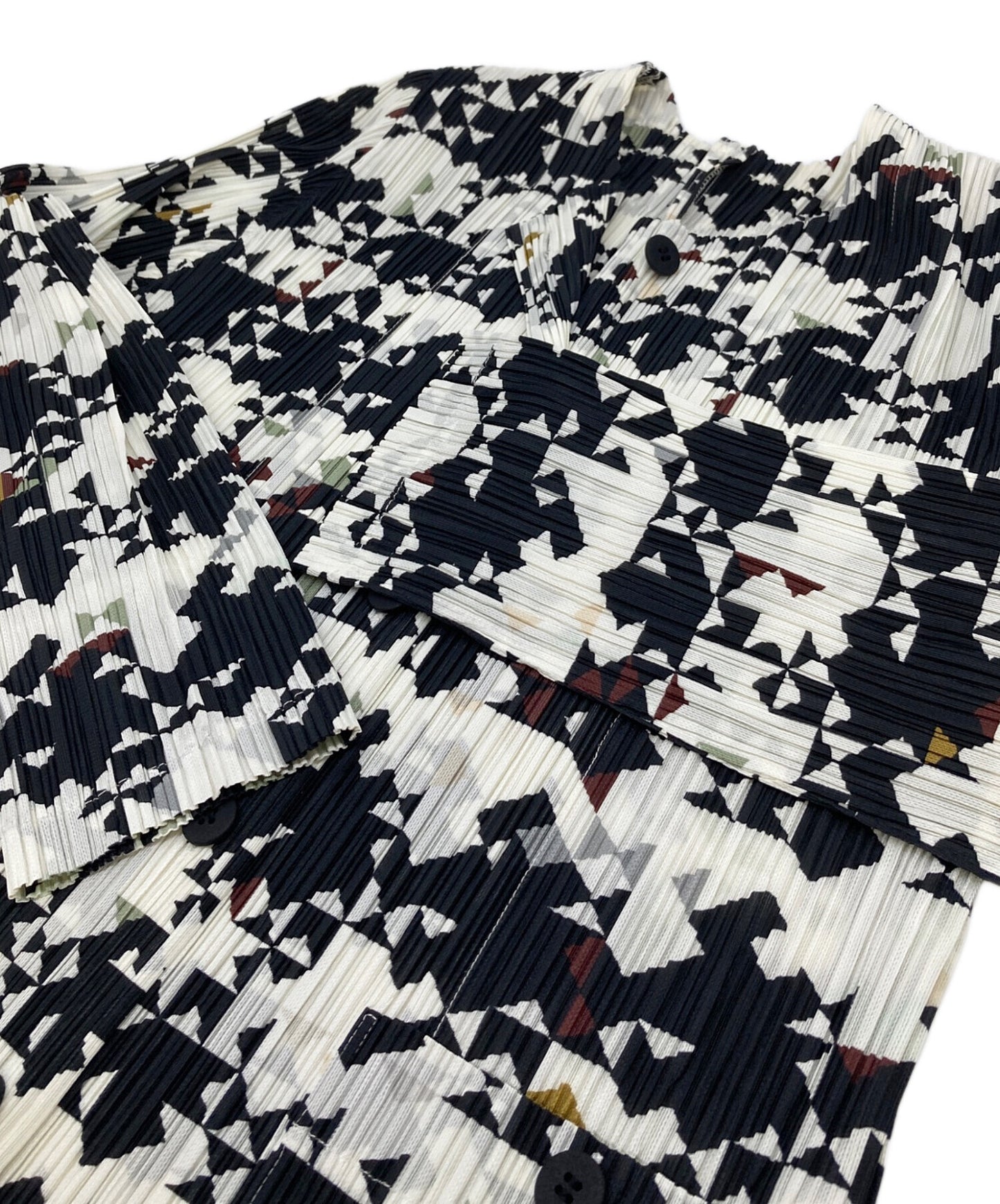 [Pre-owned] PLEATS PLEASE Pleated jacket with pockets PP03-JD872