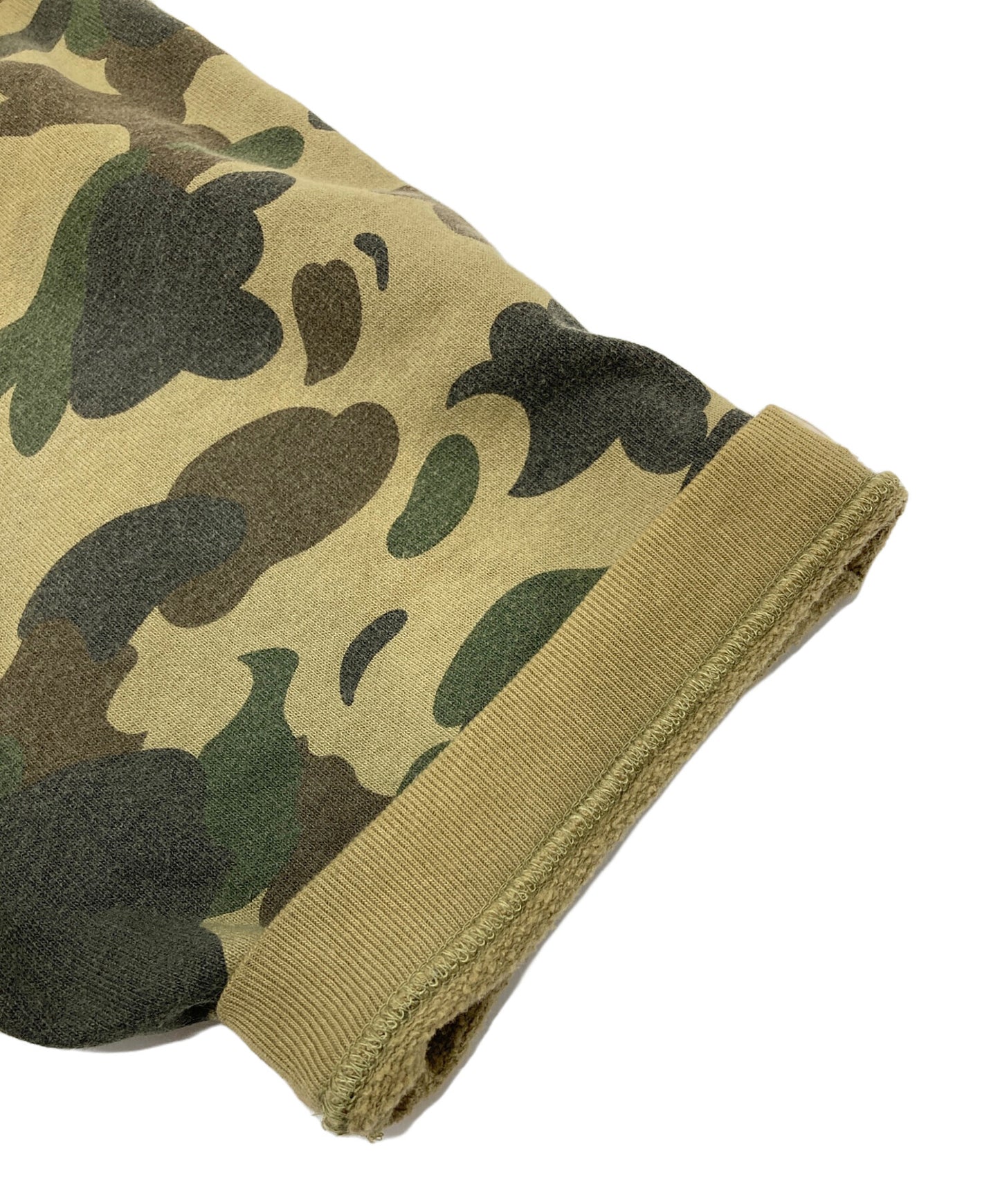 [Pre-owned] A BATHING APE Camo Pattern Rhinestone T-Shirt Short Sleeve Sweatshirt NIGO Period Camouflage Made in Japan