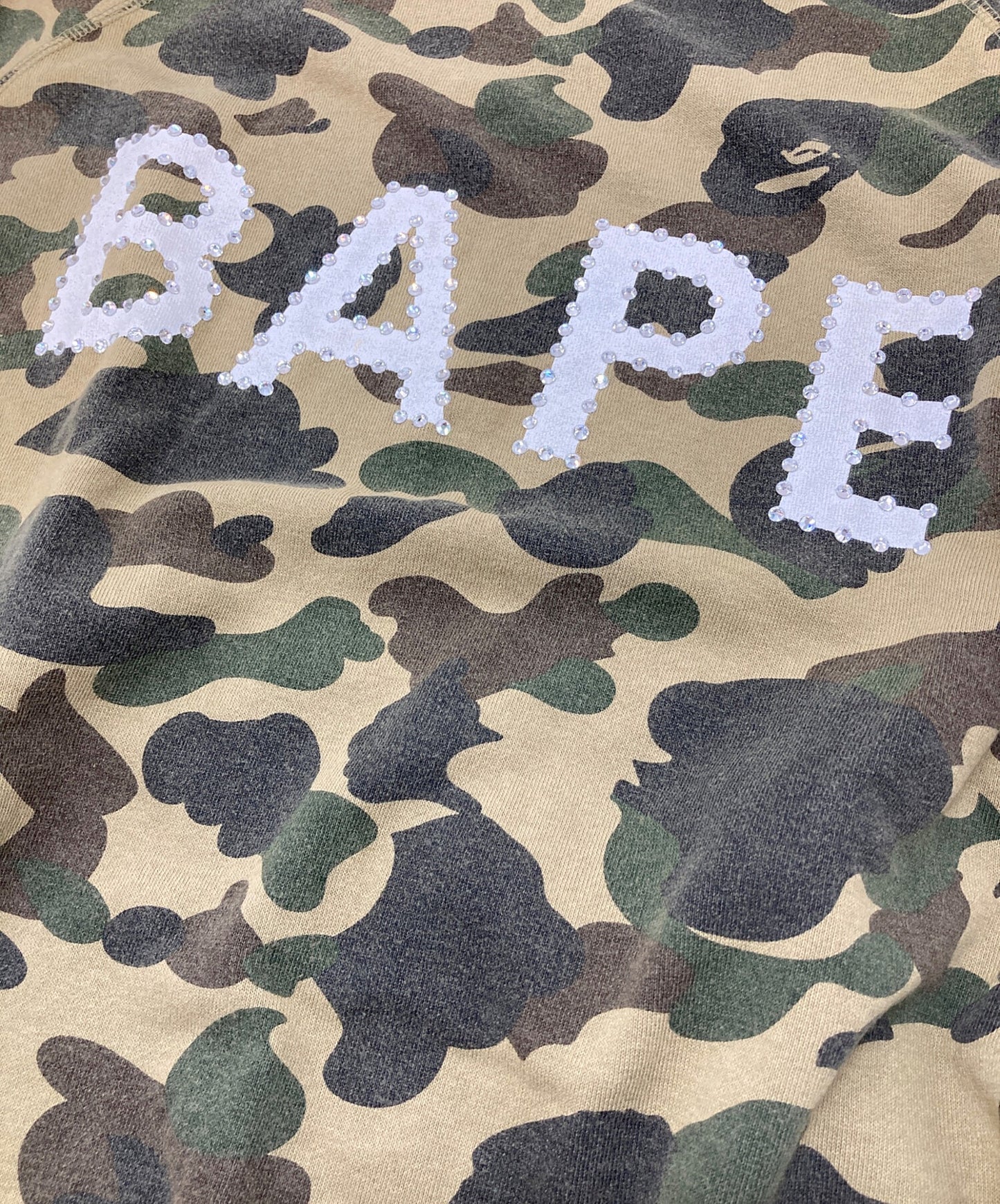 [Pre-owned] A BATHING APE Camo Pattern Rhinestone T-Shirt Short Sleeve Sweatshirt NIGO Period Camouflage Made in Japan