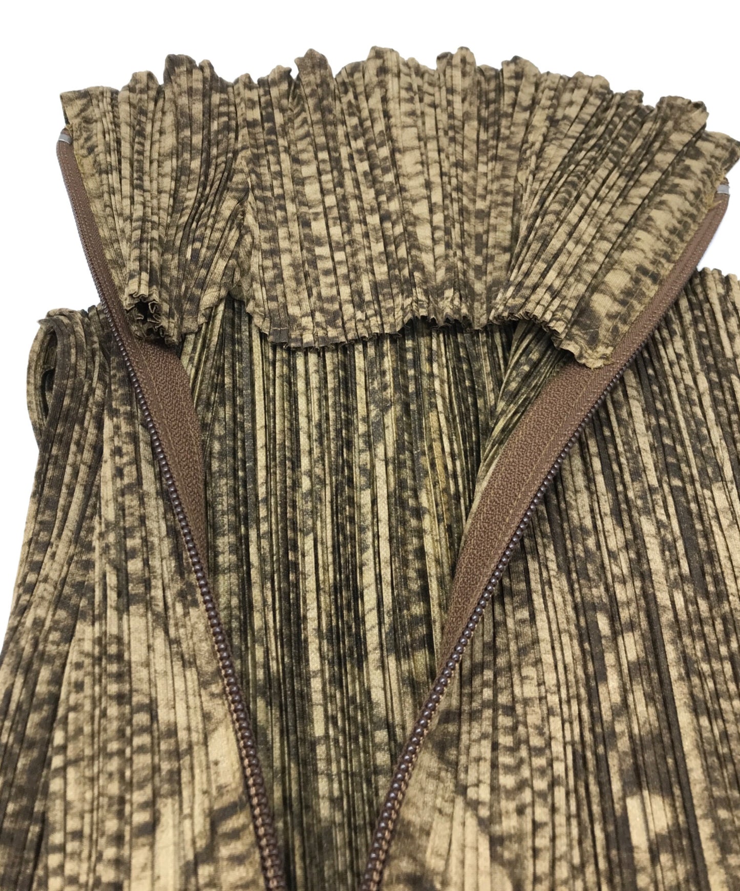 [Pre-owned] PLEATS PLEASE Cable-knit pattern transfer pleated zip vest PP64-JE432