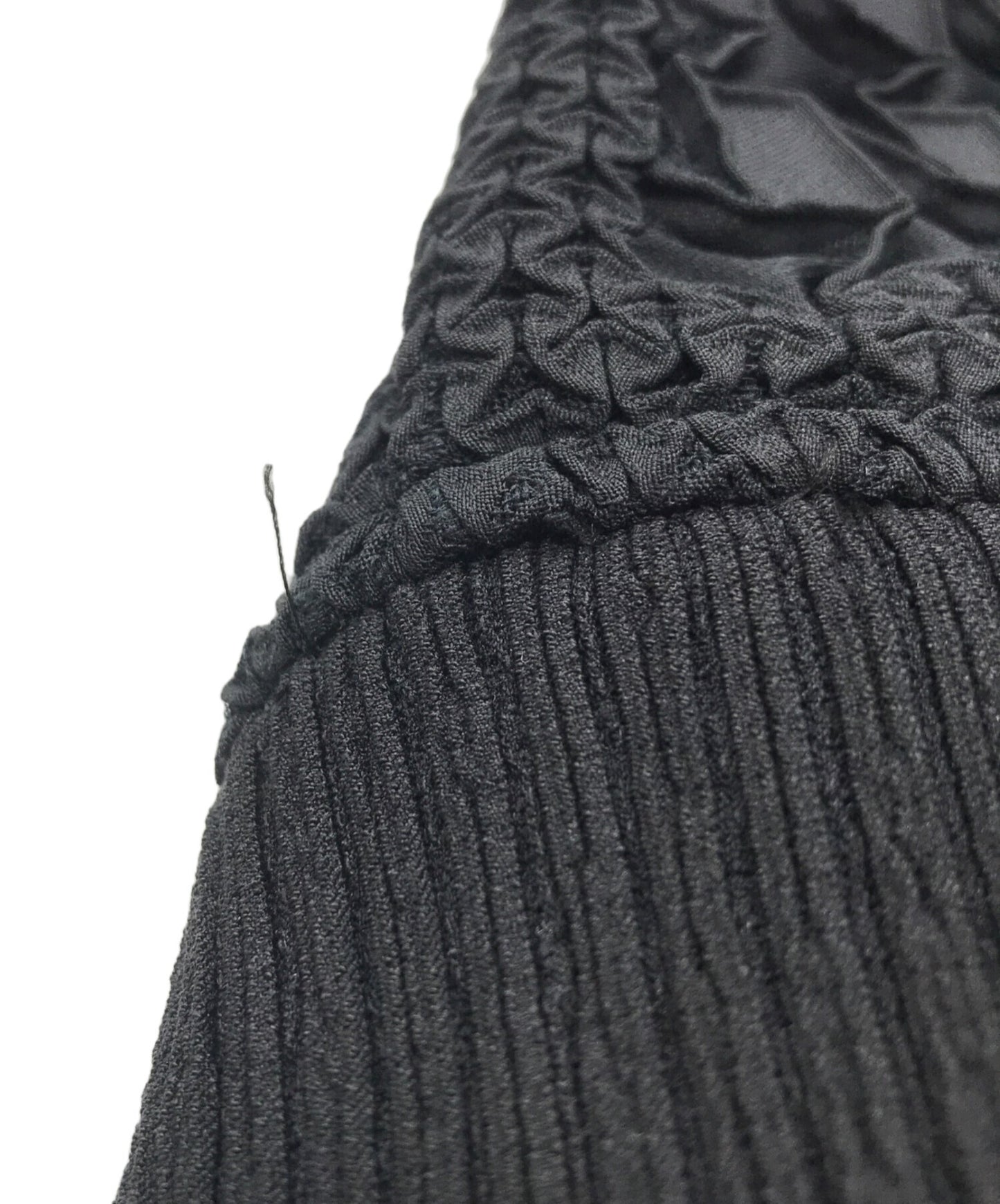 [Pre-owned] A-POC ISSEY MIYAKE TYPE-O 001 Pleated Bomber Jacket AT43FC248