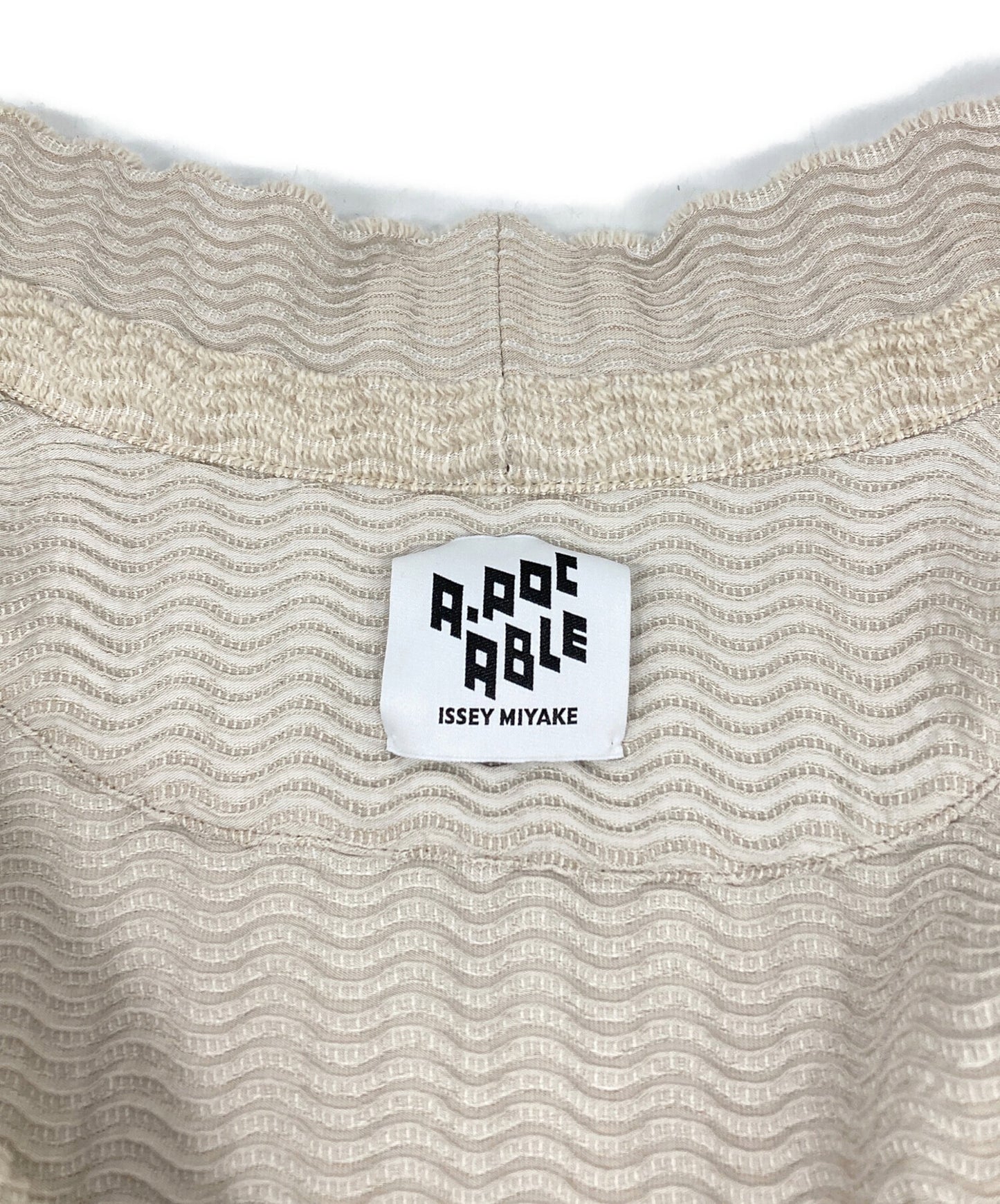 [Pre-owned] A・POC ABLE ISSEY MIYAKE Wool blend pleated coat AT13FA731