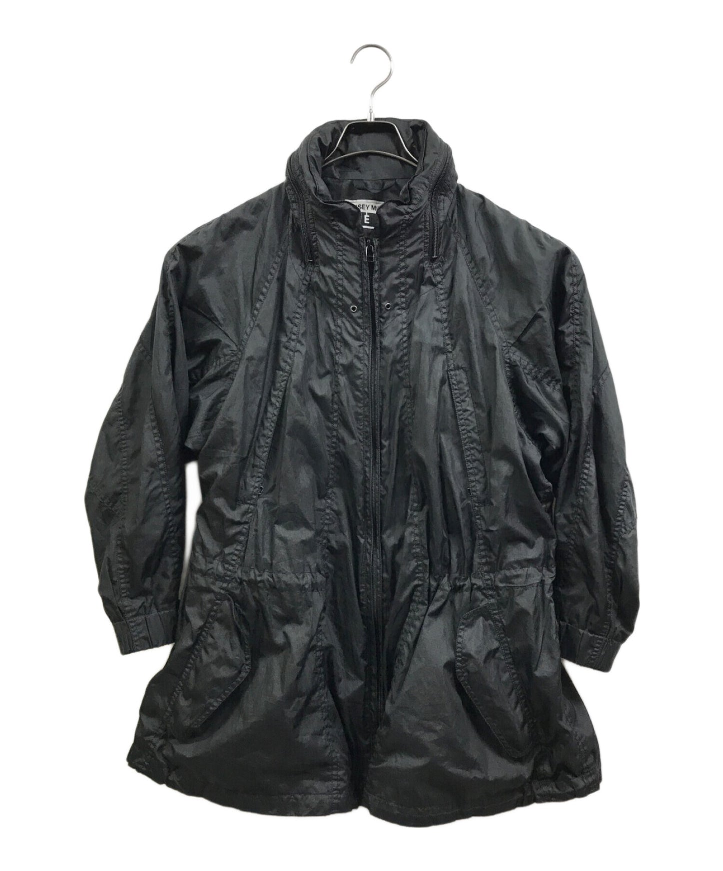 [Pre-owned] ISSEY MIYAKE FETE nylon coat if84fa501