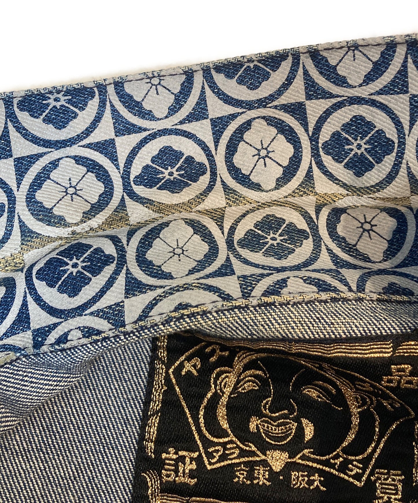 [Pre-owned] EVISU Denim Jacket with Family Crest Pattern