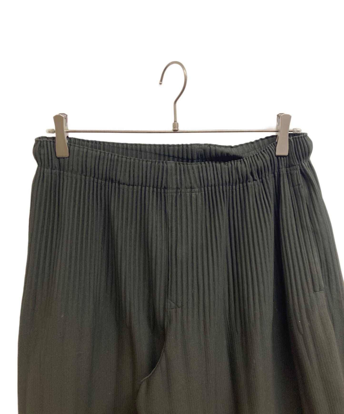 [Pre-owned] HOMME PLISSE ISSEY MIYAKE sarouel-eraser pleated pants HP55JF051