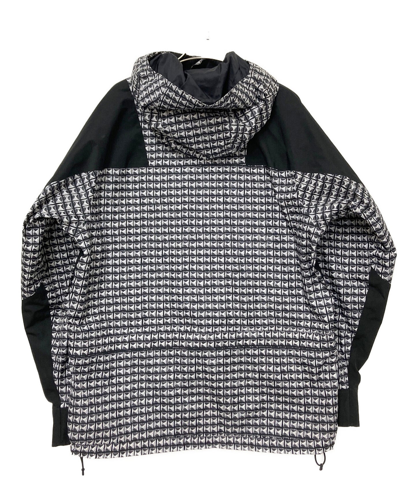 [Pre-owned] SUPREME Studded Mountain Light Jacket NP12103I