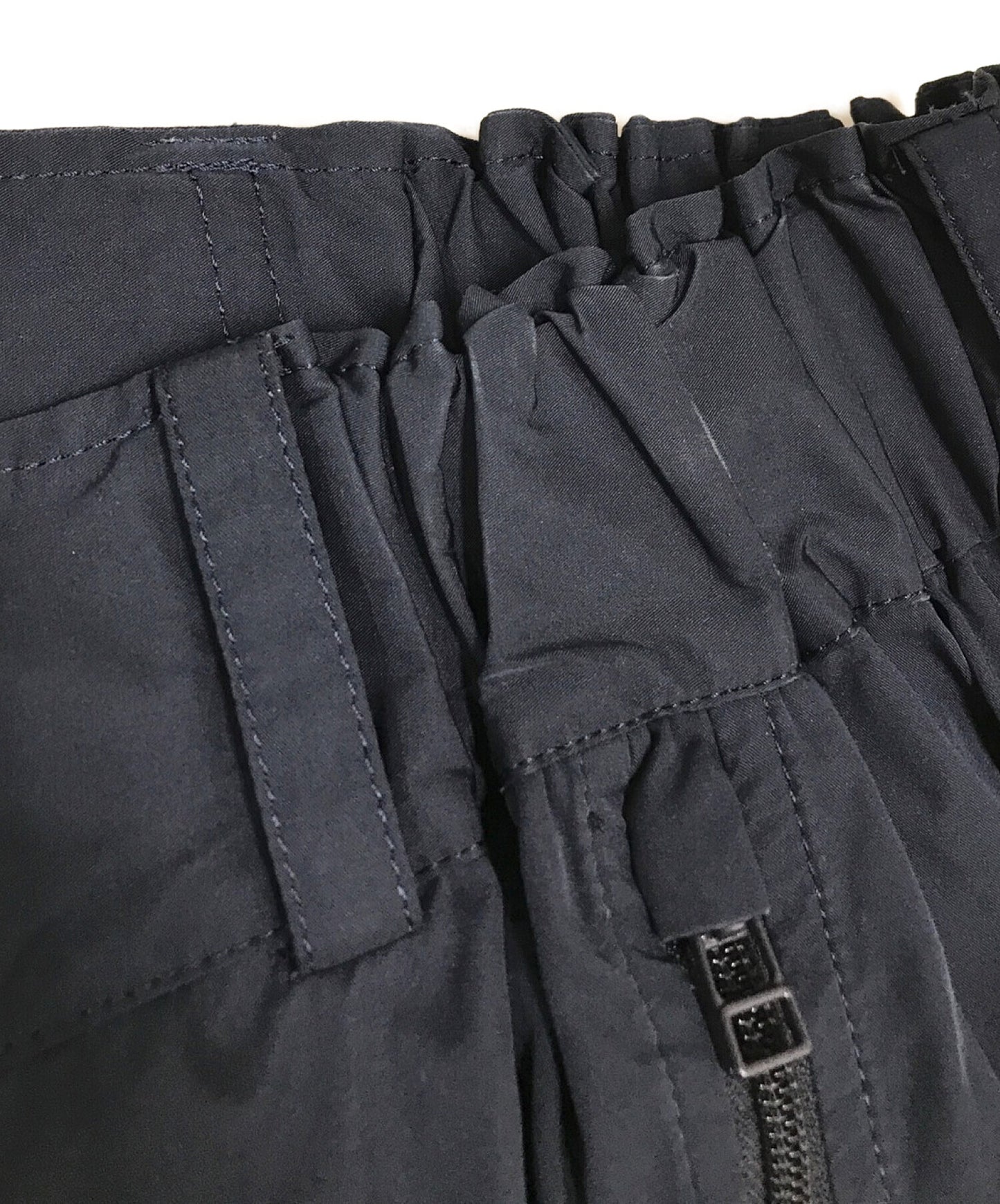 [Pre-owned] ISSEY MIYAKE MEN Twist Zip Easy Pants ME71FF017