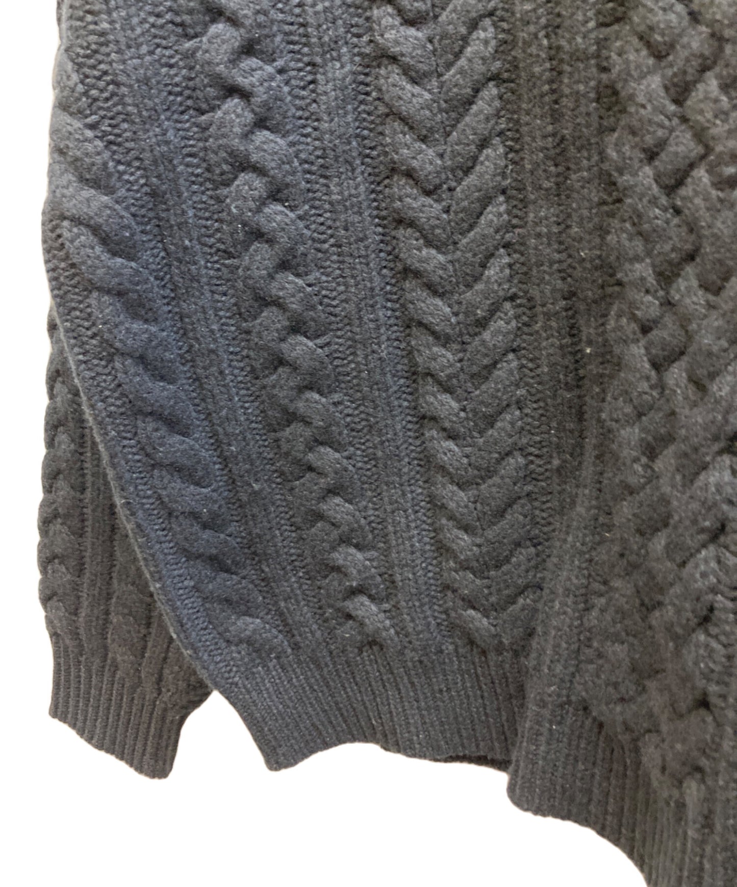 [Pre-owned] SUPREME 23AW Applique Cable Knit Sweater