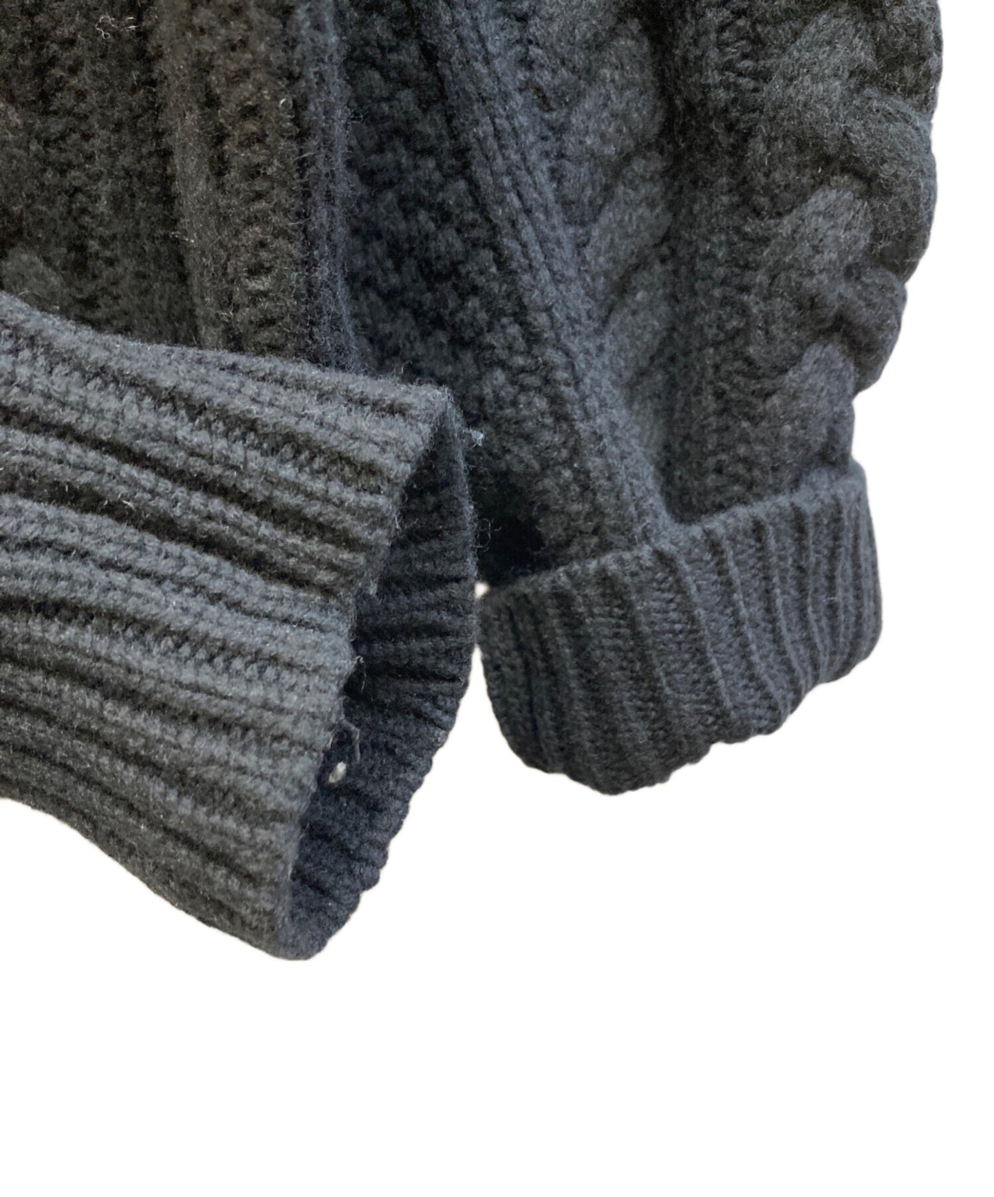 [Pre-owned] SUPREME 23AW Applique Cable Knit Sweater