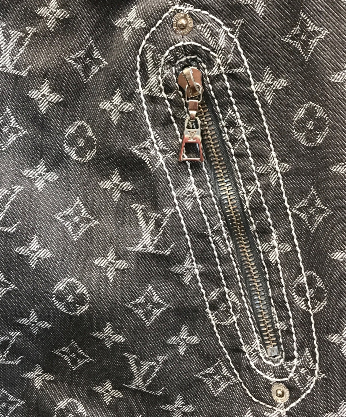 [Pre-owned] LOUIS VUITTON Monogrammed denim skirt