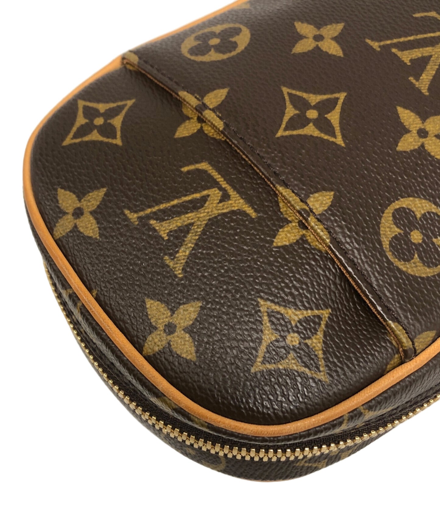 [Pre-owned] LOUIS VUITTON Monogram Pochette Ganges Body Bag M51870