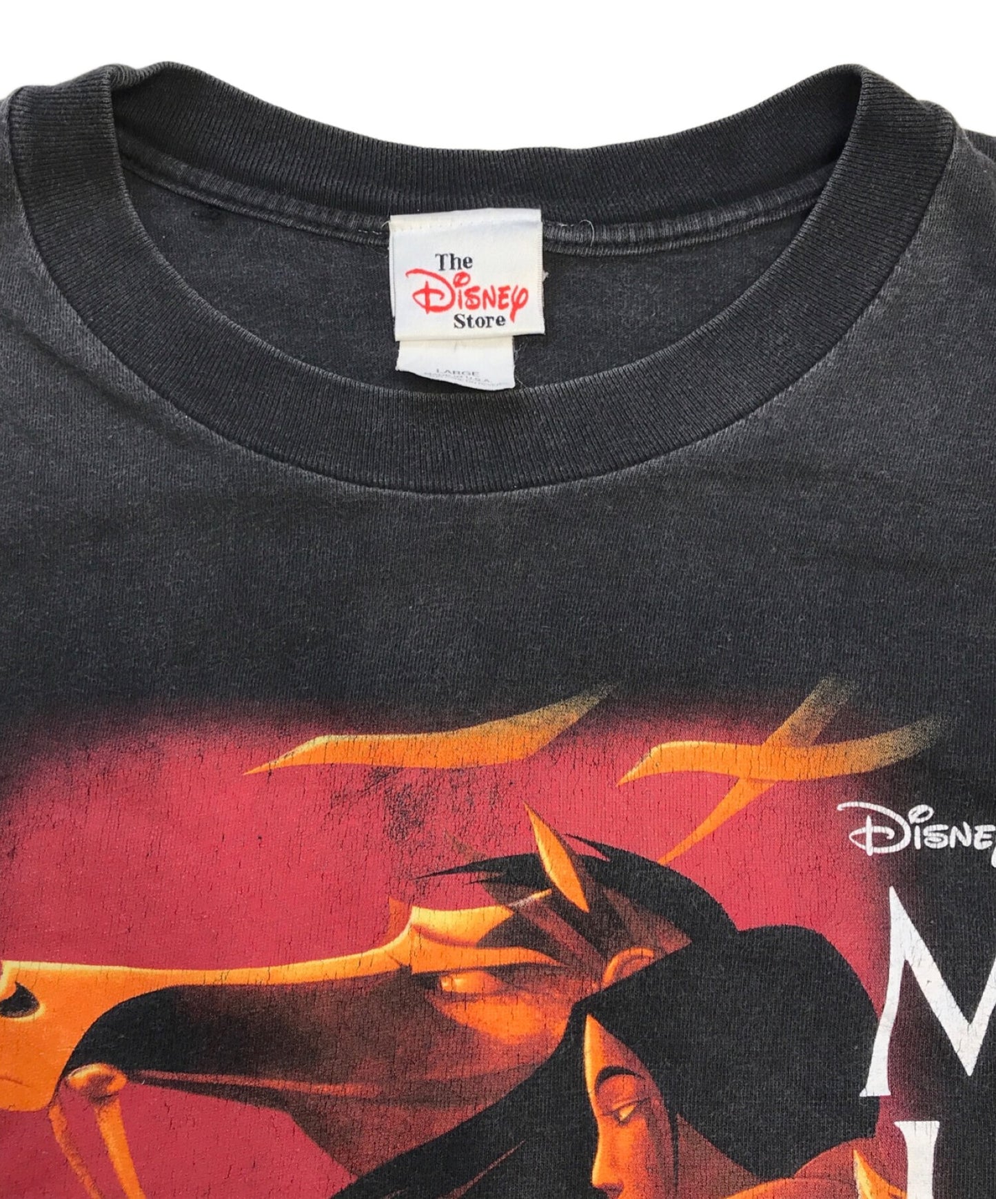 [Pre-owned] DISNEY T-shirt