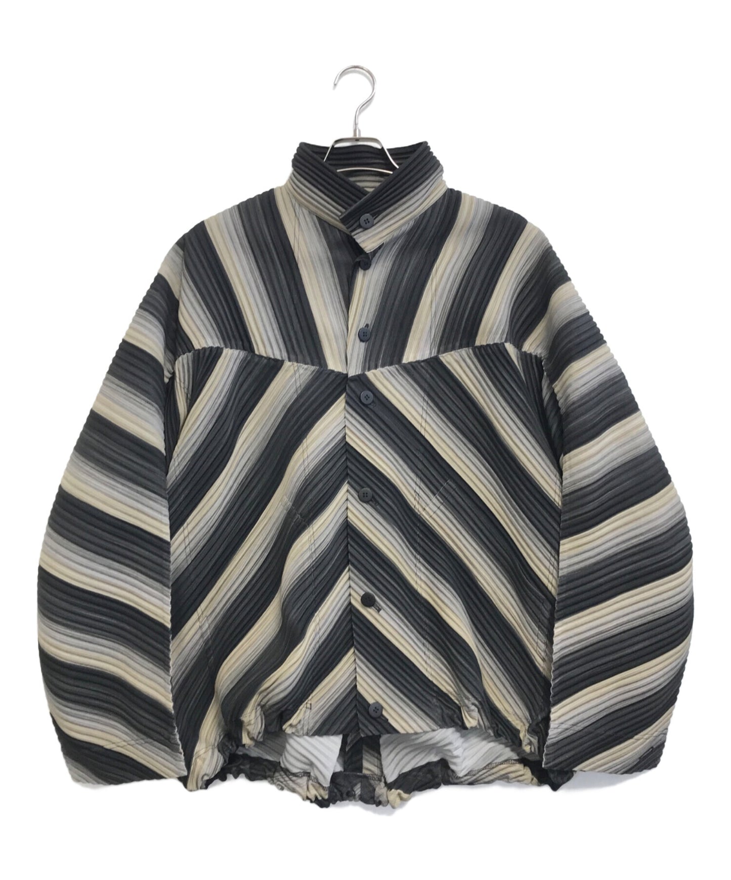 [Pre-owned] HOMME PLISSE ISSEY MIYAKE Striped all-over pleated jacket HP43-JC366