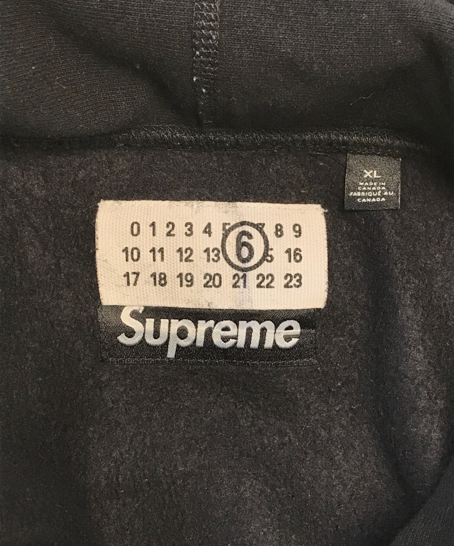 [Pre-owned] SUPREME Foil Box Logo Hooded Sweatshirt