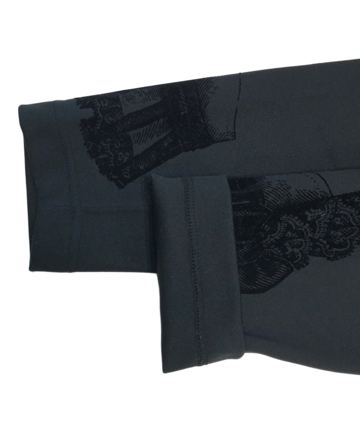 [Pre-owned] COMME des GARCONS COMME des GARCONS Ruffle Sweatshirt with Velour Decoration RR-T003