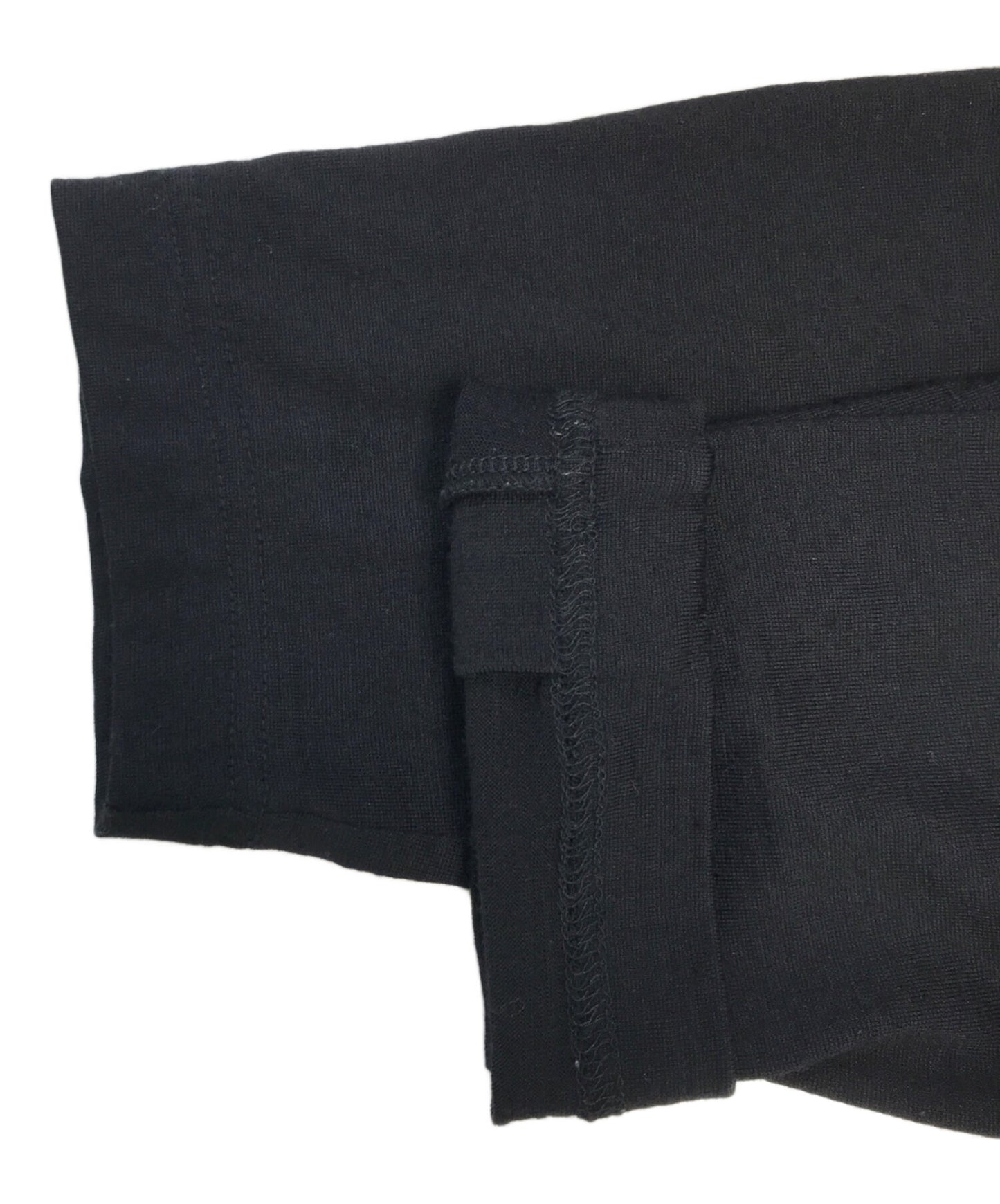 [Pre-owned] COMME des GARCONS Asymmetrical Sleeve Knit GD-T014