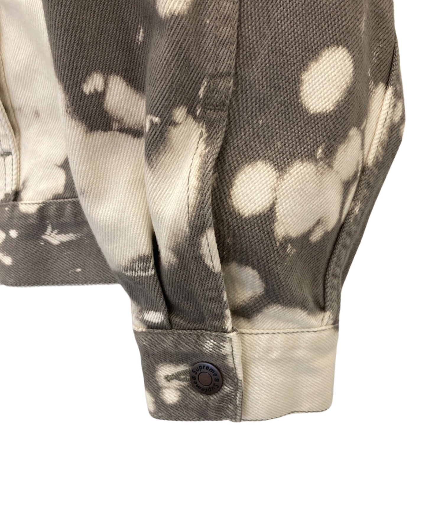 [Pre-owned] SUPREME Denim Trucker Jacket (Bleached)