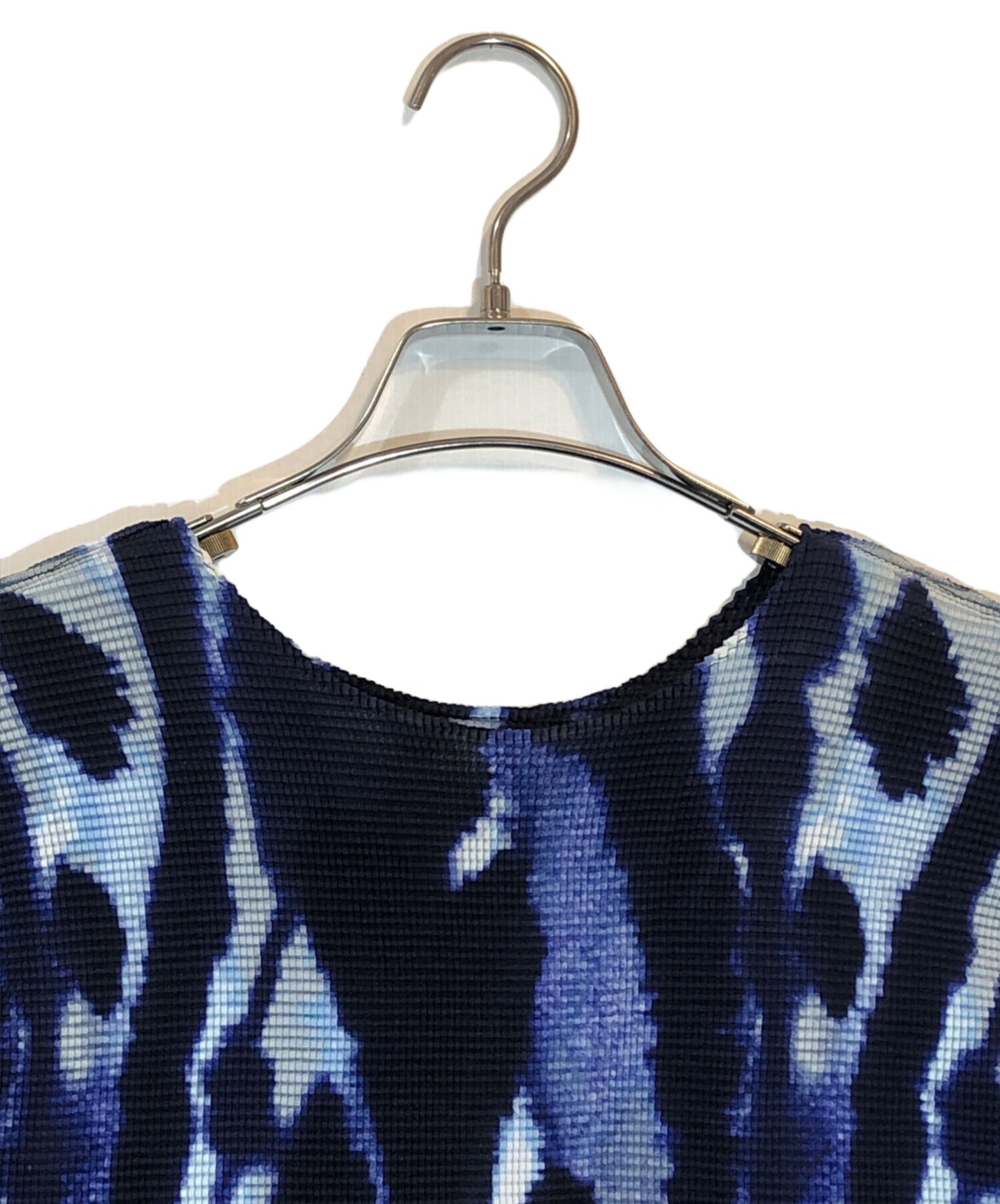 [Pre-owned] me ISSEY MIYAKE pleated knit MI03FK376