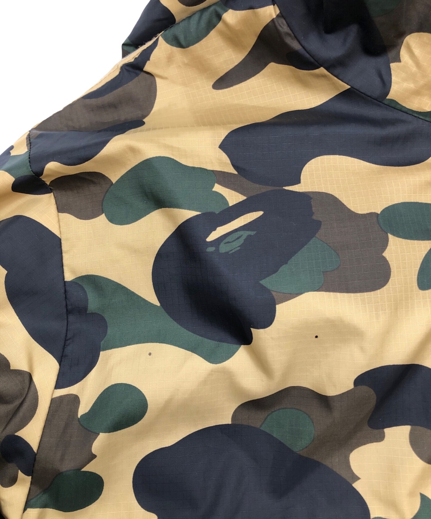 [Pre-owned] A BATHING APE Reversible camouflage jacket 1860-140-011