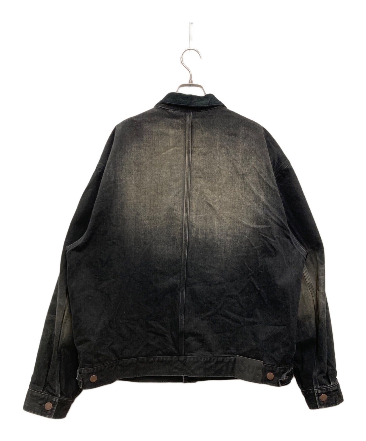 [Pre-owned] SUPREME Distressed Selvedge Trucker