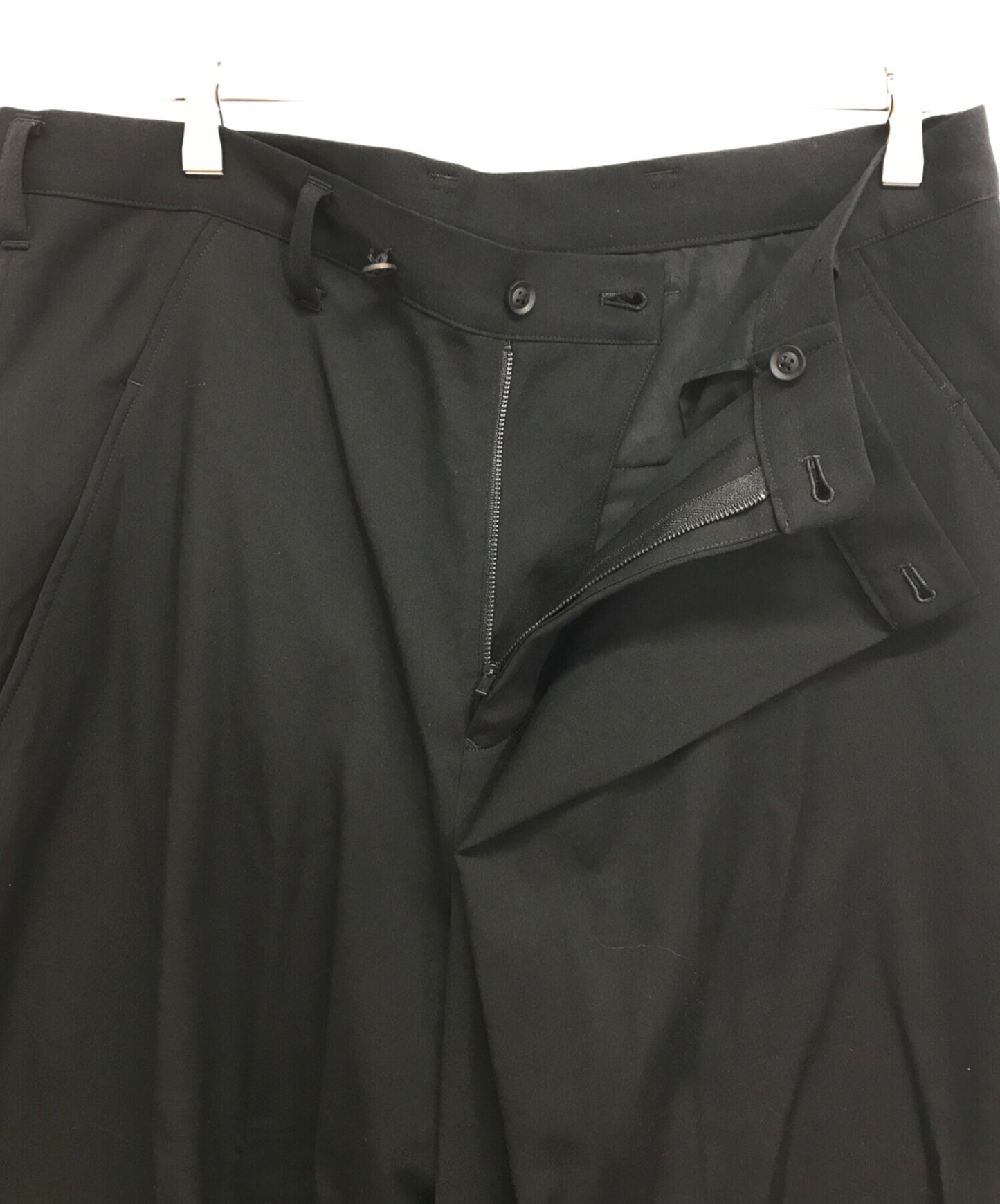 [Pre-owned] Yohji Yamamoto pour homme W/GABARDINE LEFT TUCK PANTS he-p14-100