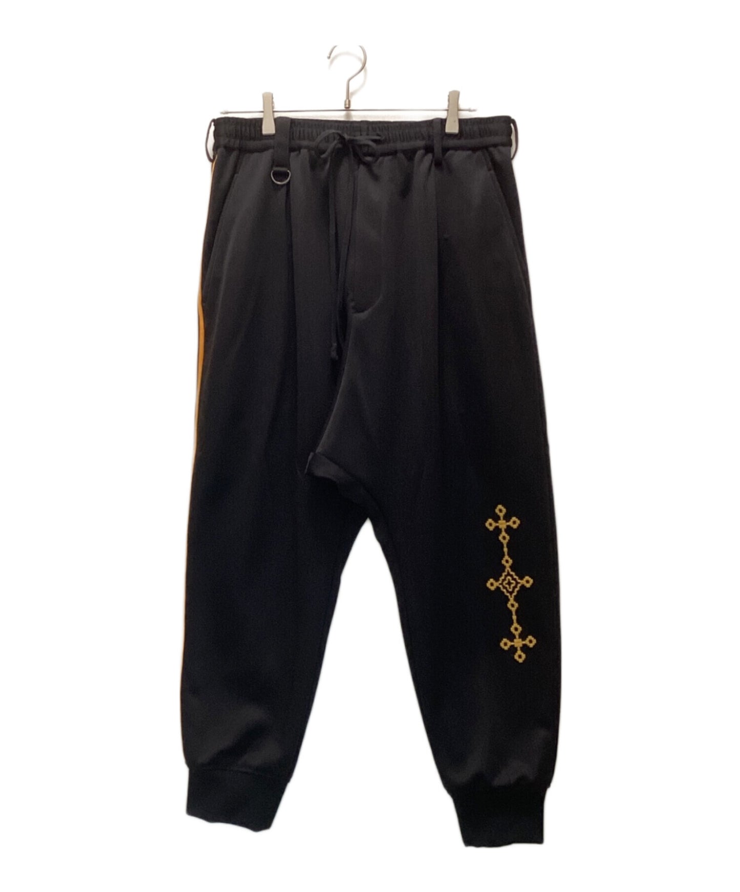 [Pre-owned] s'yte PE/SMOOTH JERSEY GEOMETRIC PATTERN EMBROIDERY SIDE TAPE LINE SAROUEL RIB PANTS/Track pants/Sweat pants/Easy pants/Ribbed pants UQ-P19-902