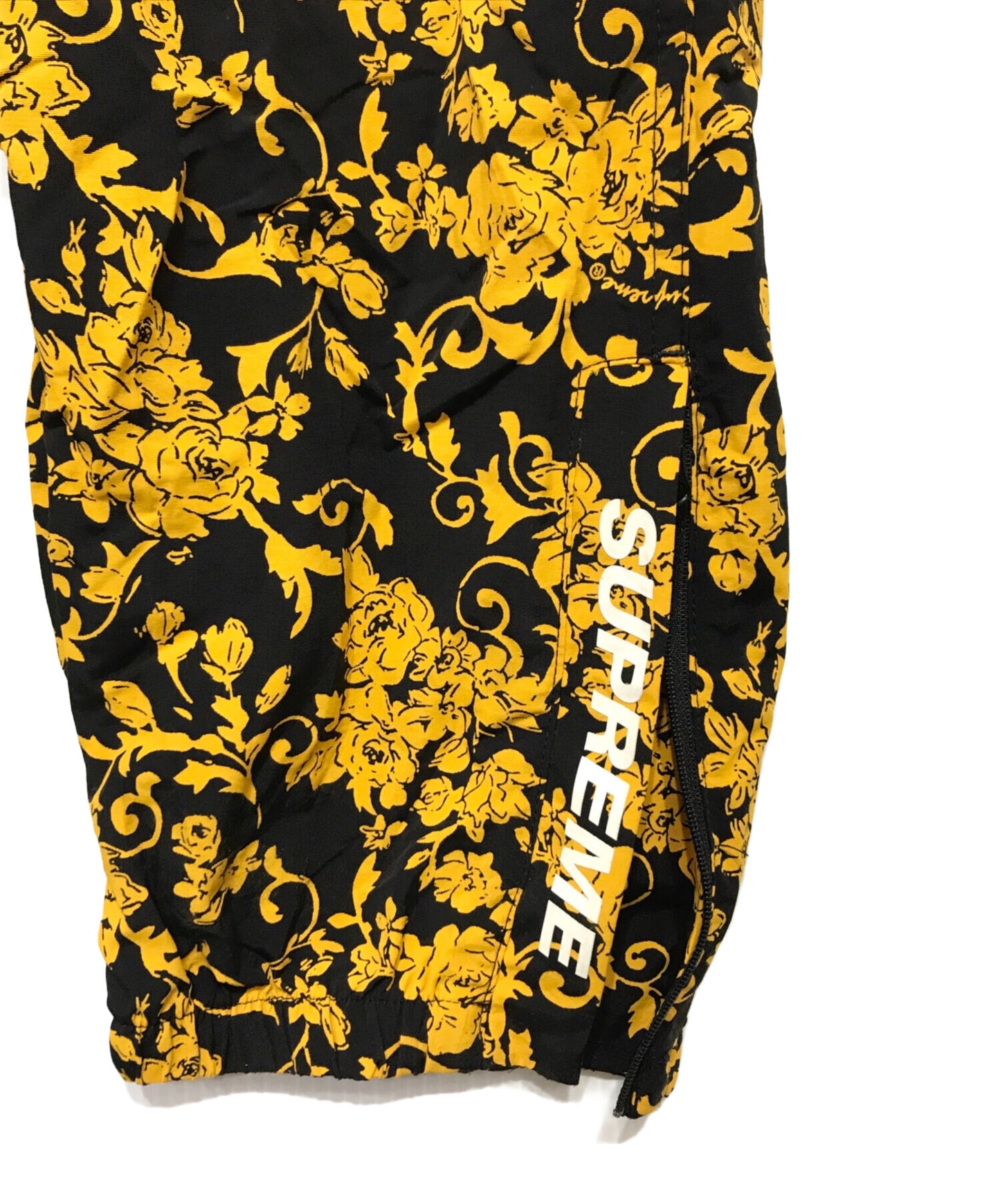[Pre-owned] SUPREME 20SS Warm Up Pant Black Floral Easy Pants