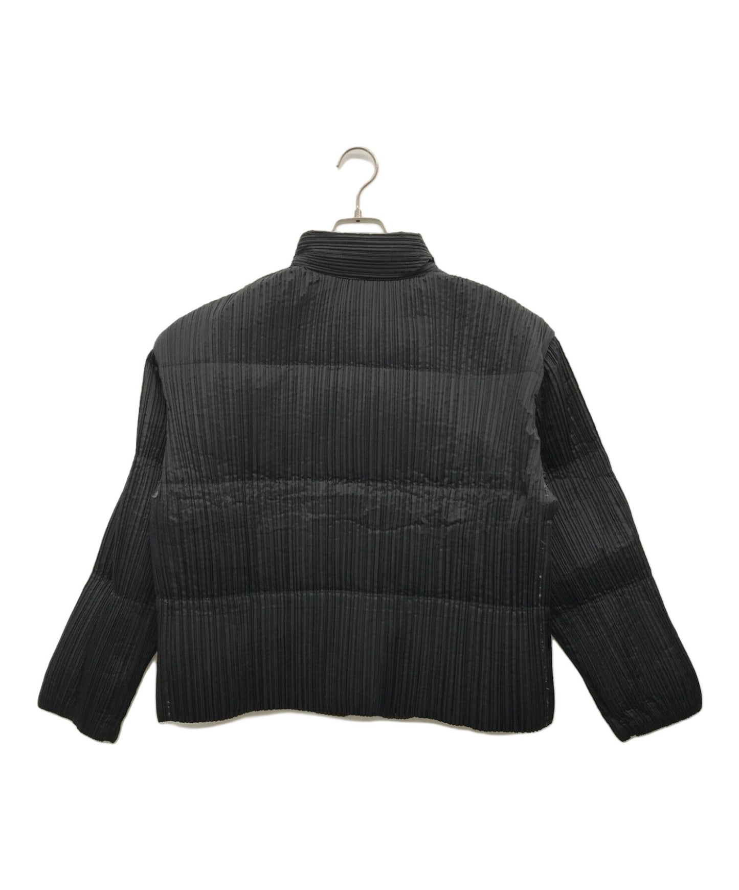 [Pre-owned] ISSEY MIYAKE Pleated Pressed Down Jacket IM74-FD911