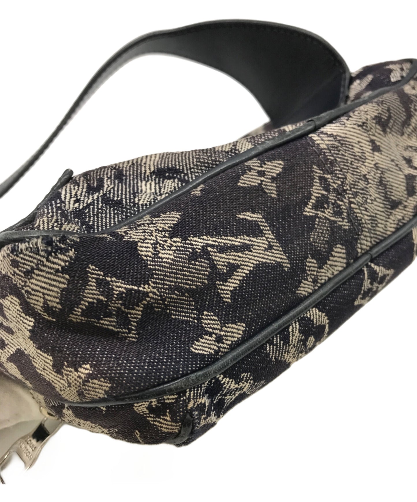 [Pre-owned] LOUIS VUITTON MONOGRAM TAPESTRY BUMBAG OUTDOOR M57281