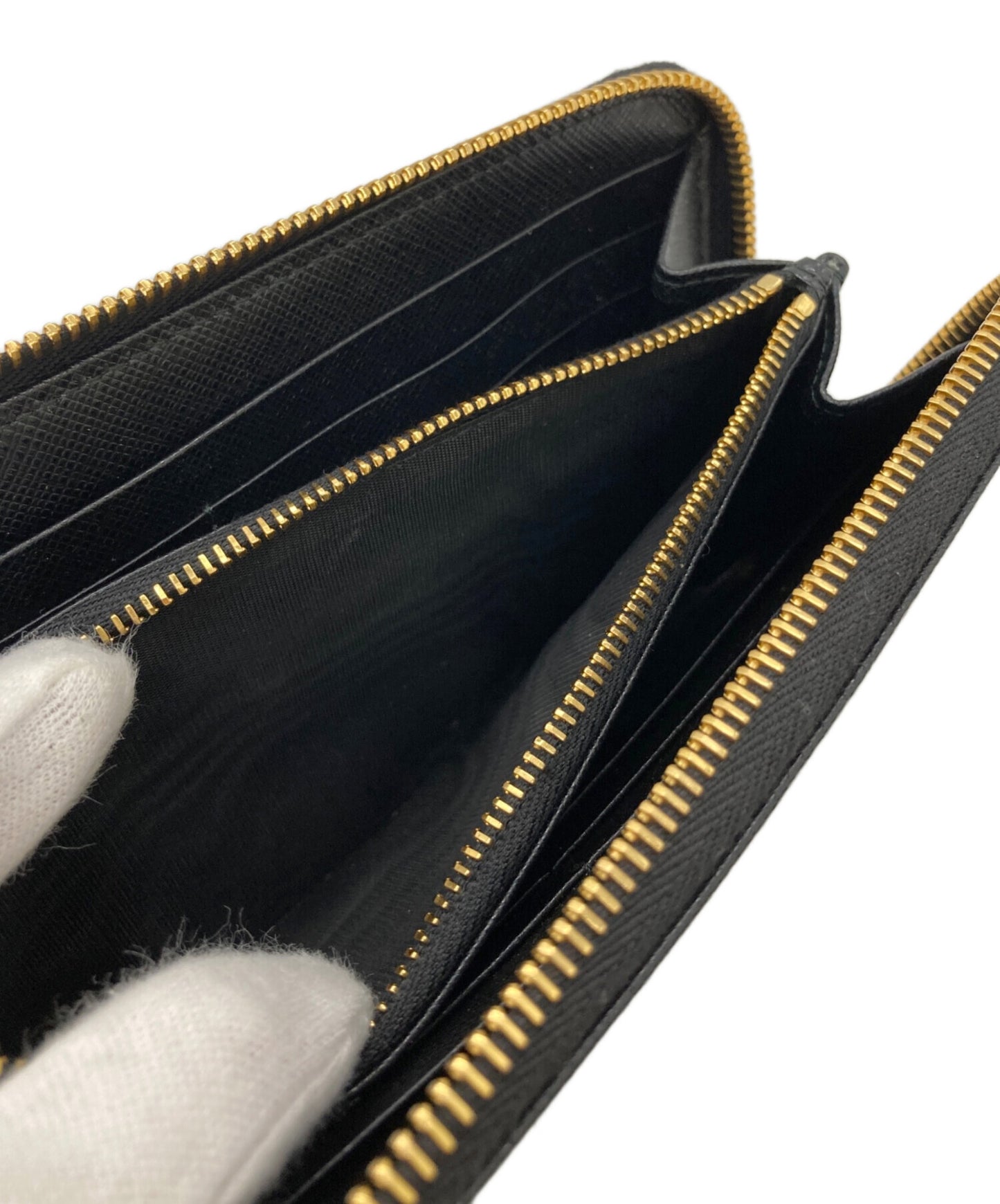 [Pre-owned] PRADA long wallet 1ML506