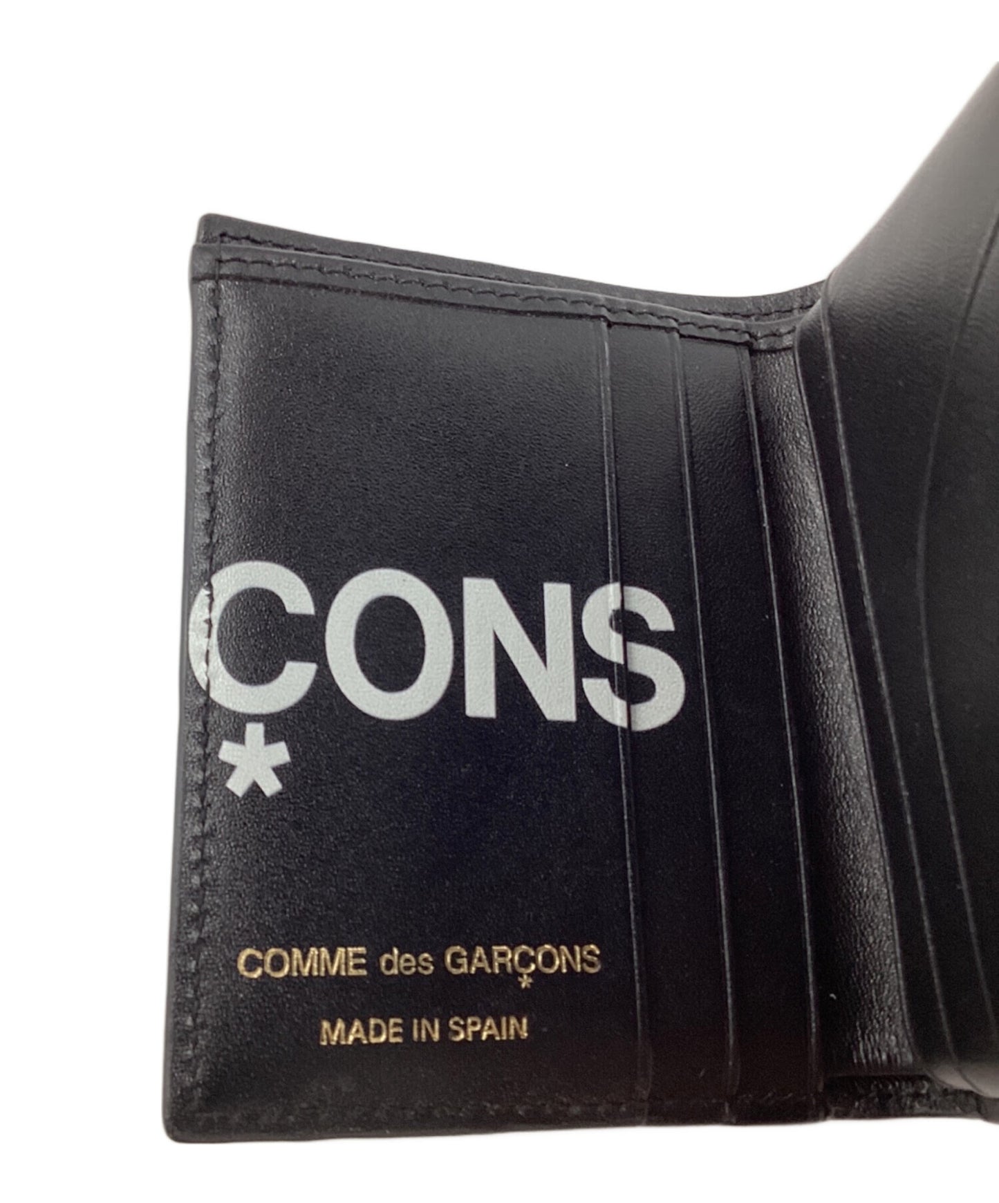 [Pre-owned] COMME des GARCONS HUGE LOGO WALLET SA0641HL