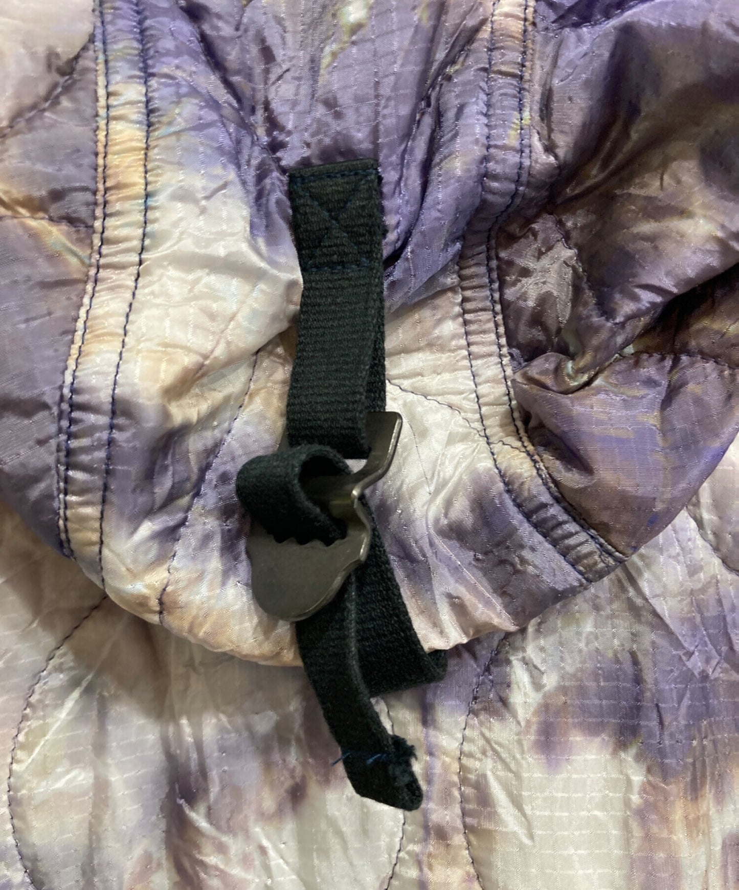 [Pre-owned] NEIGHBORHOOD Quilted tie-dye poncho/191UCNH-JKM02 191UCNH-JKM02