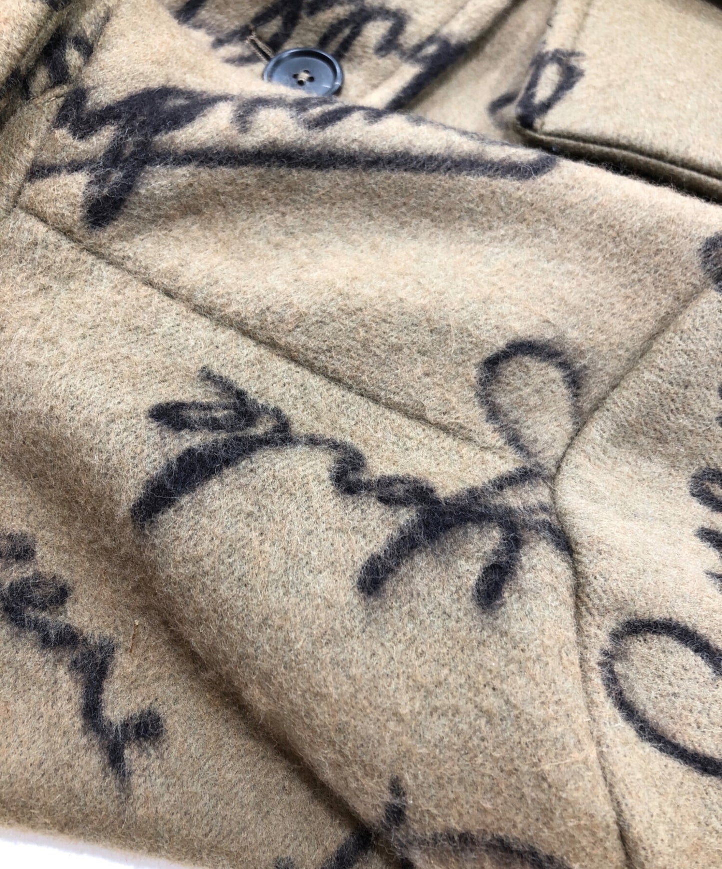 [Pre-owned] SUPREME Script Logos Wool Overcoat