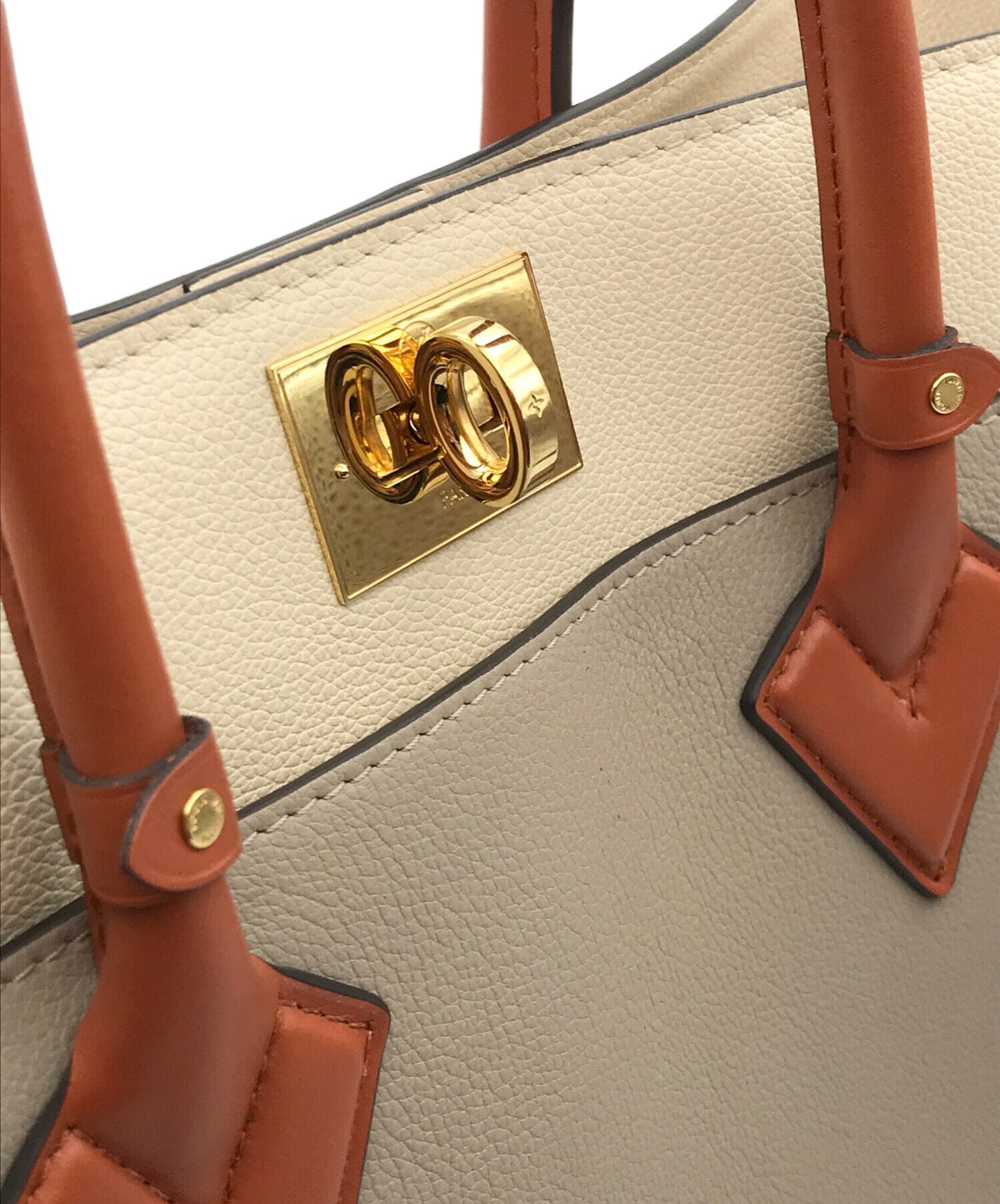 [Pre-owned] LOUIS VUITTON HIGH END LEATHERS on my side MM M53825