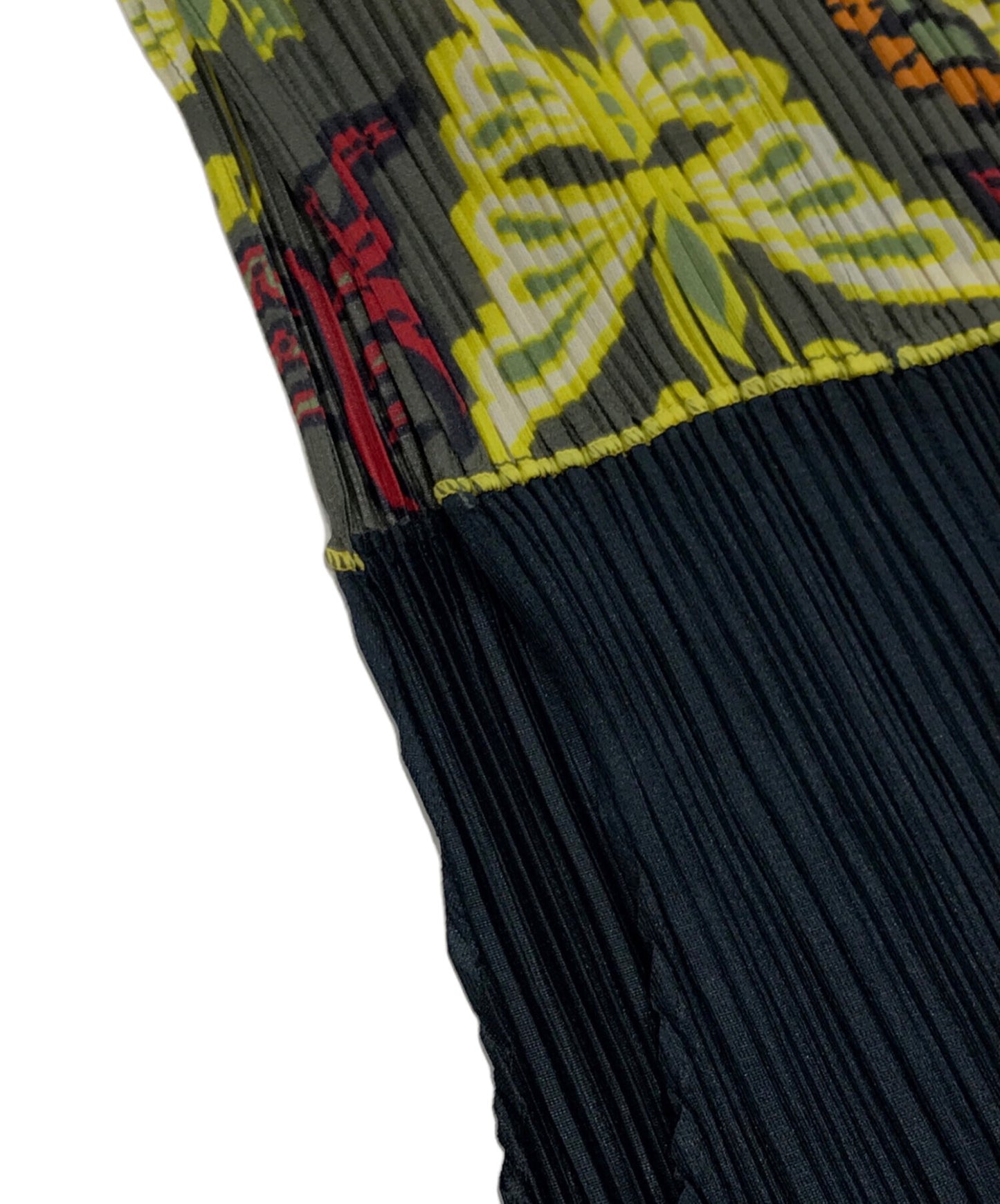 [Pre-owned] PLEATS PLEASE Butterfly Print Pleated Vest PP92-JE021