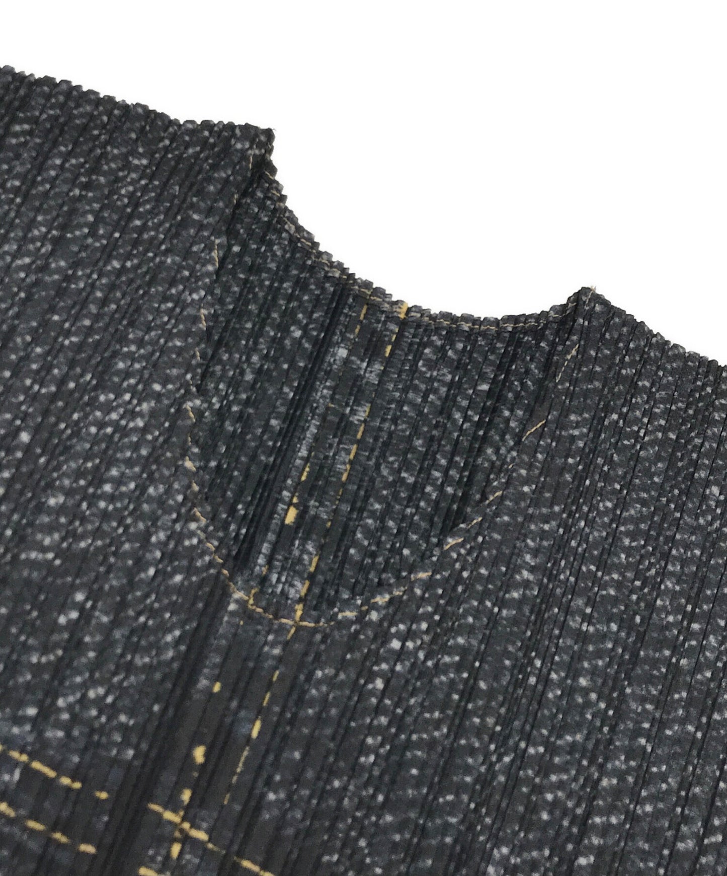 [Pre-owned] PLEATS PLEASE Denim Transfer Pleated Cut and Sewn PP97-JK051