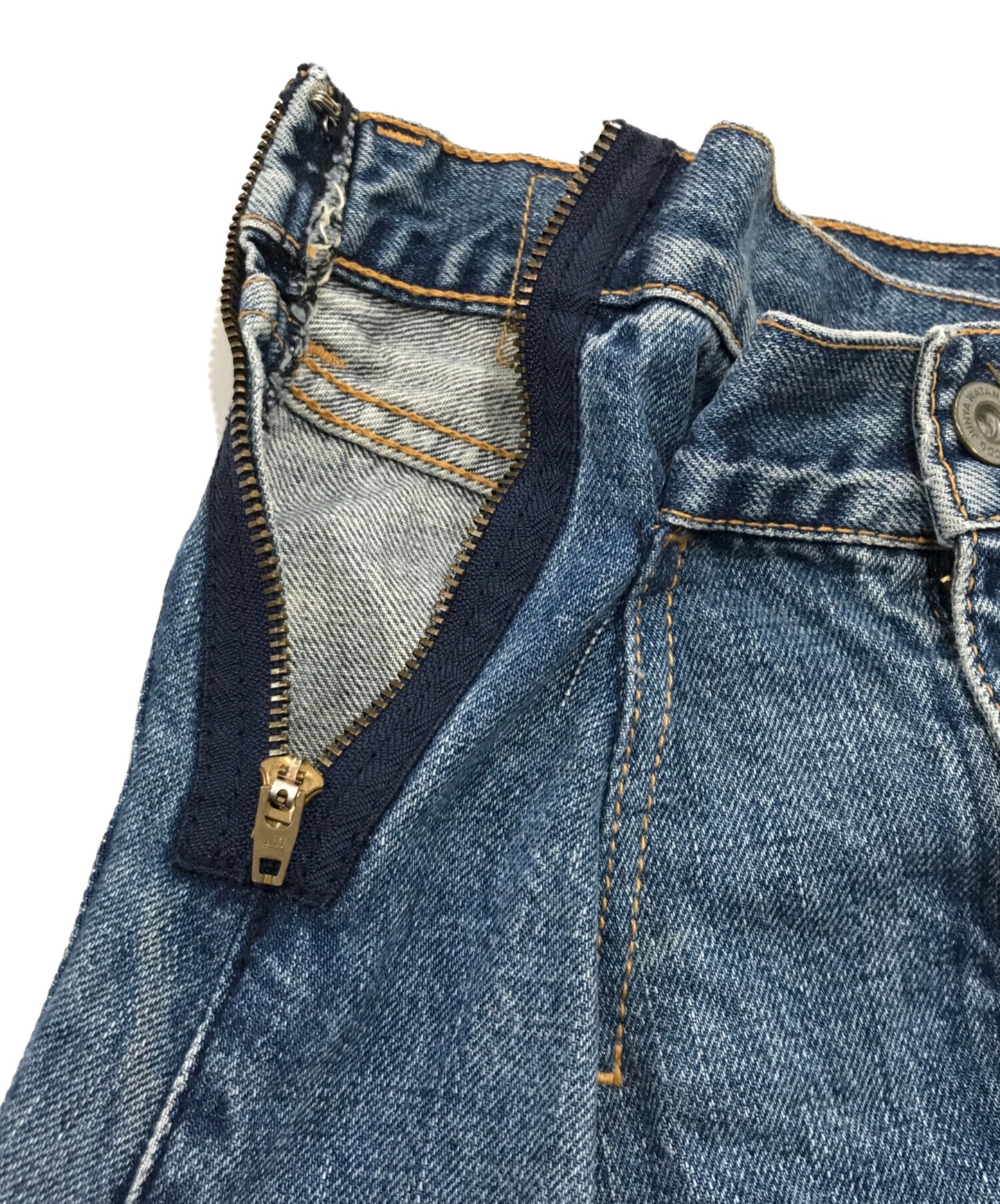 [Pre-owned] JUNYA WATANABE COMME des GARCONS Reconstructed shaped denim skirt Women JQ-S095