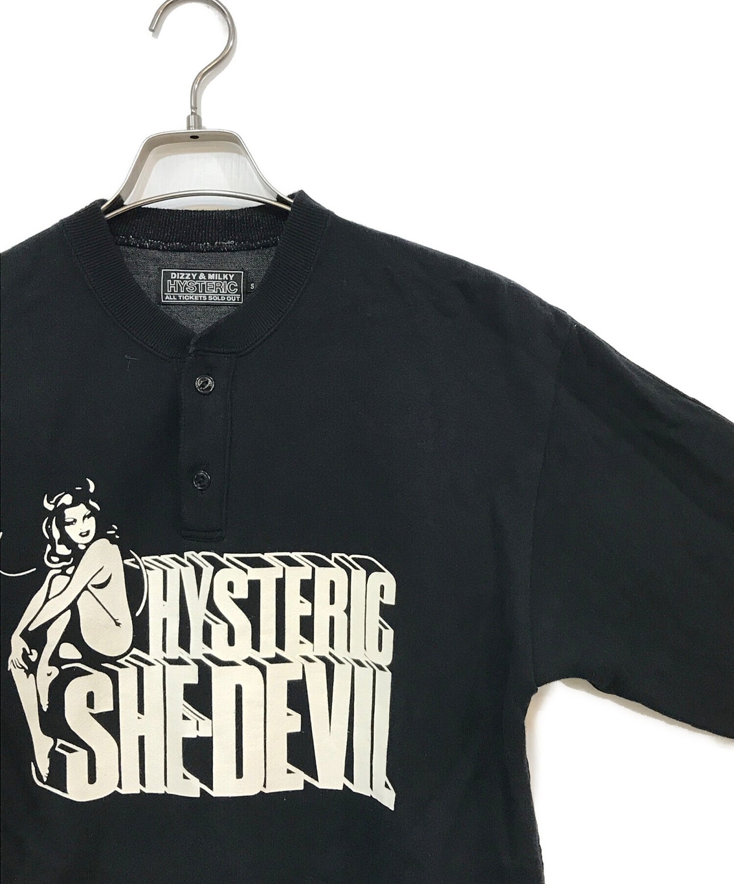 [Pre-owned] Hysteric Glamour SHE DEVIL Remake Henley Neck Sweatshirt 02223AH04