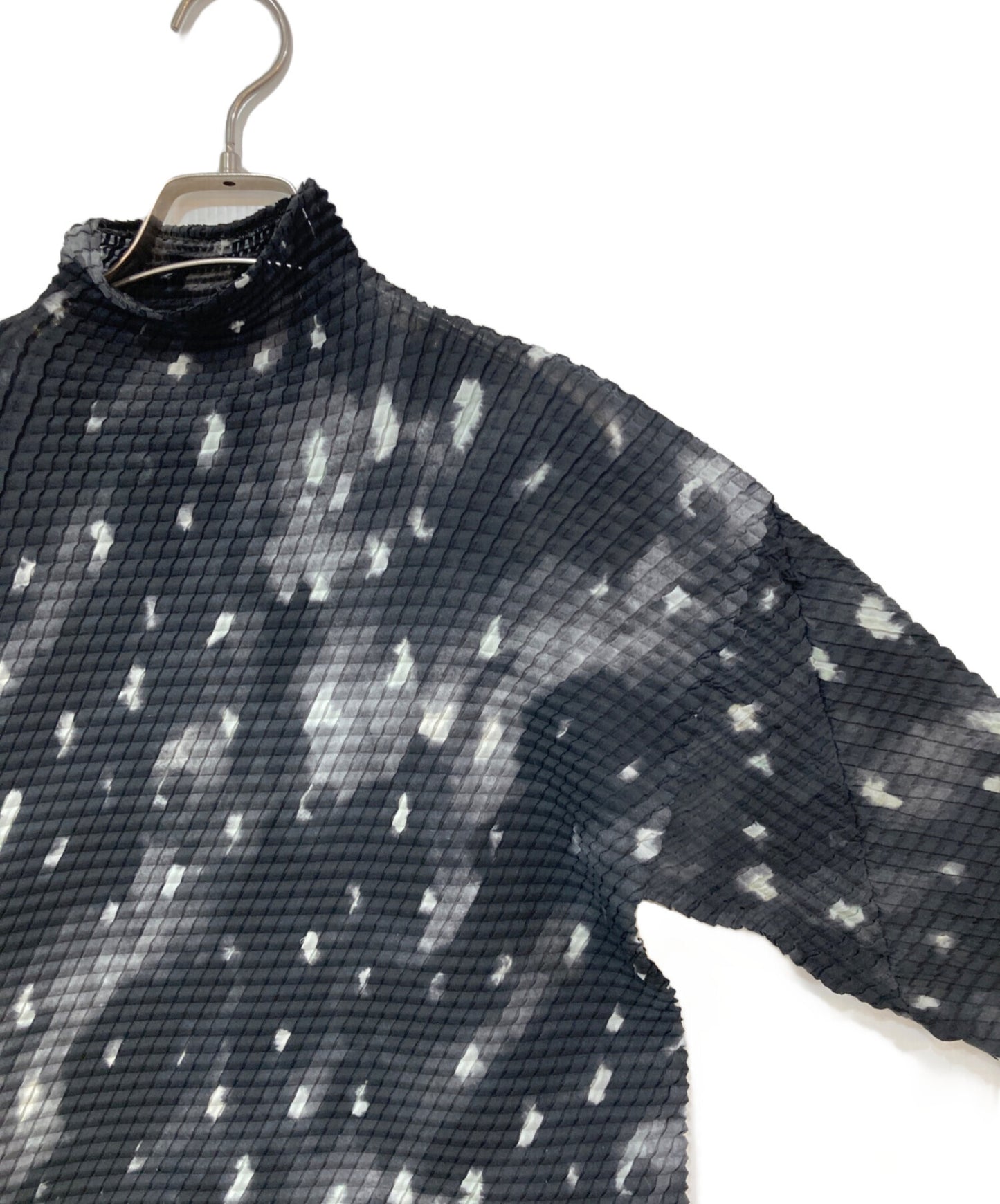 [Pre-owned] ISSEY MIYAKE All-over patterned high-neck blouse im14fj953