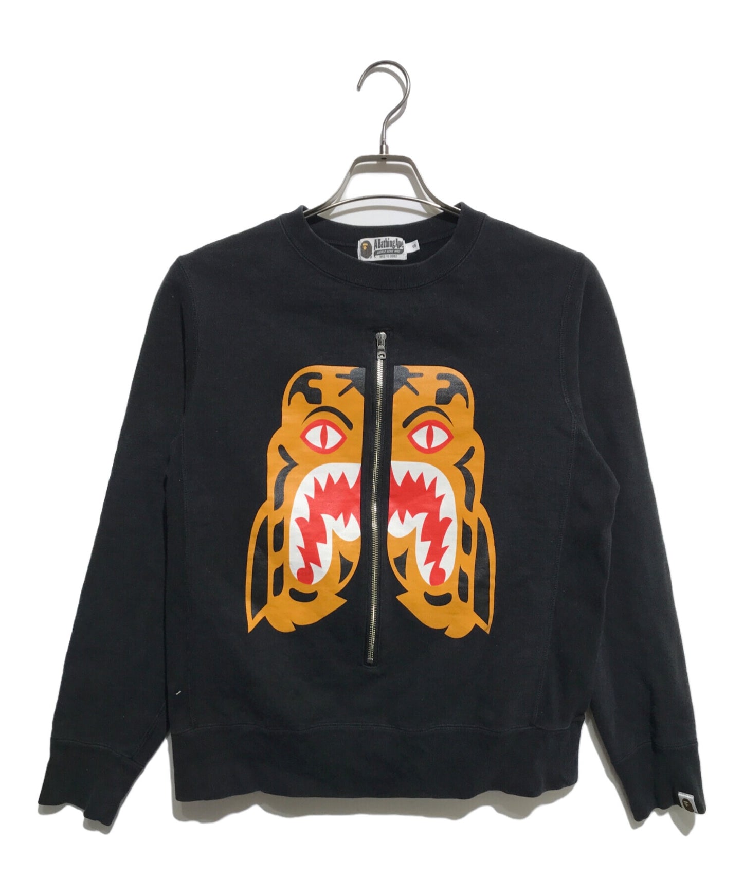 [Pre-owned] A BATHING APE Tiger Print Crewneck Sweatshirt 001SWK301006M