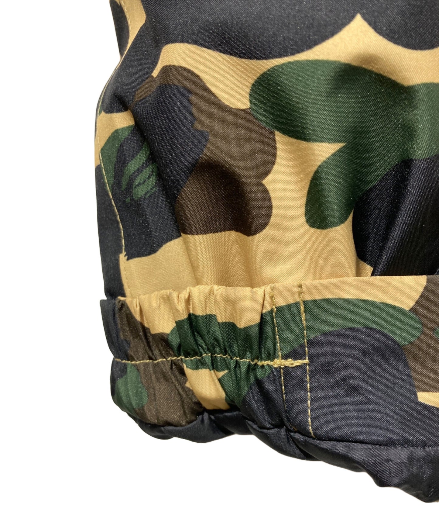 [Pre-owned] A BATHING APE GORE-TEX 1ST CAMO HOODIE DOWN JACKET 001hjf701004x