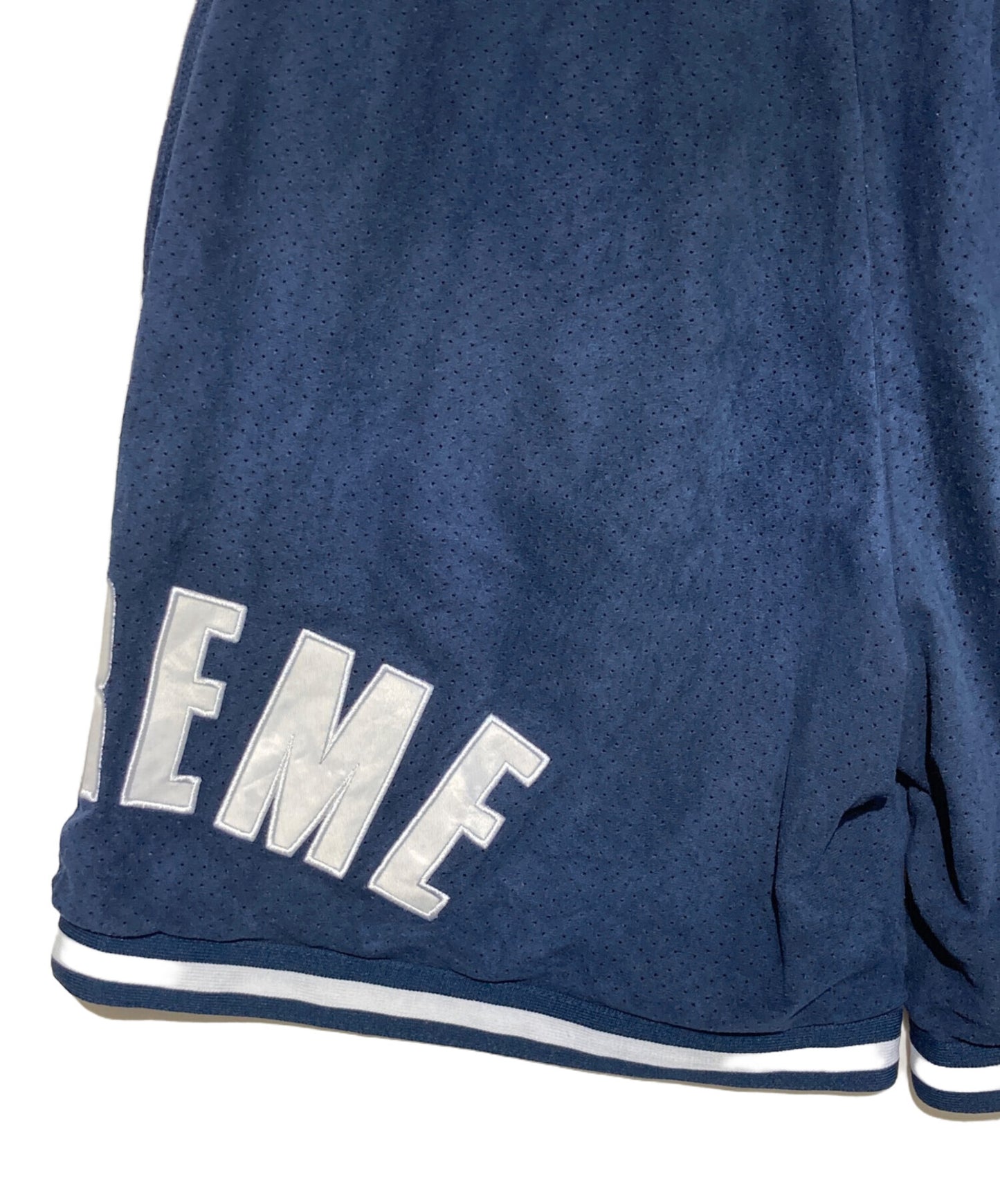 [Pre-owned] SUPREME Ultrasuede Mesh Short