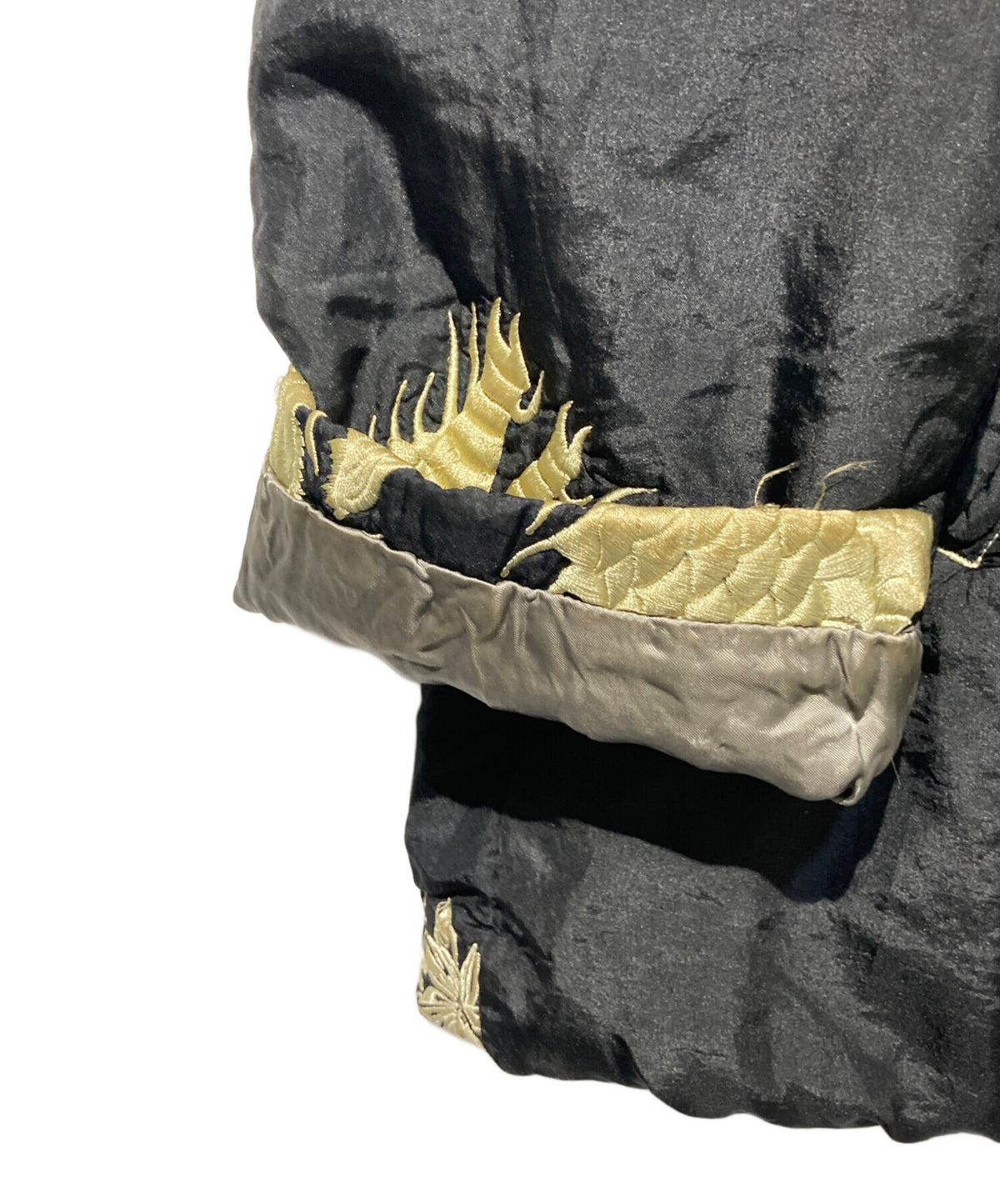 [Pre-owned] Yohji Yamamoto pour homme 93AW Flower-and-dragon-pattern embroidered silk jacket HP-Y10-410