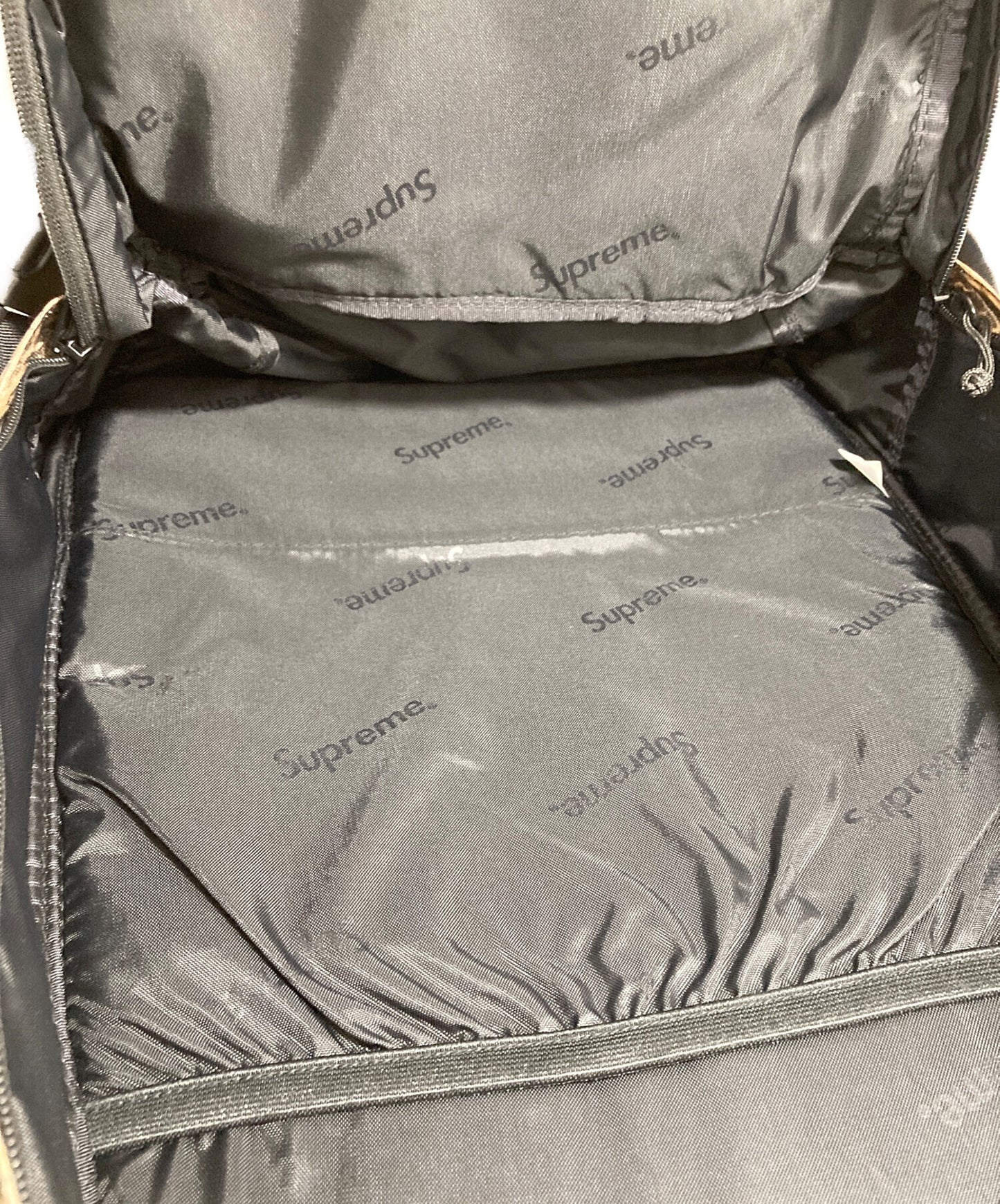 [Pre-owned] SUPREME backpack