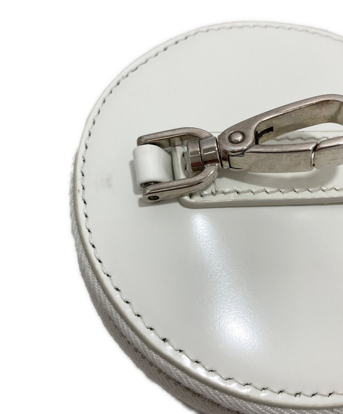 [Pre-owned] PRADA Brushed leather round mini pouch 1TL431