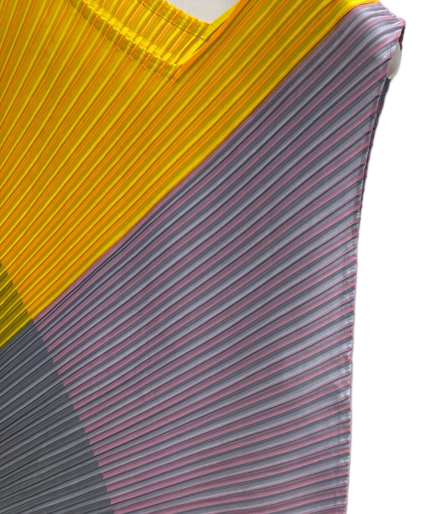 [Pre-owned] PLEATS PLEASE sleeveless tunic PP53-JH553