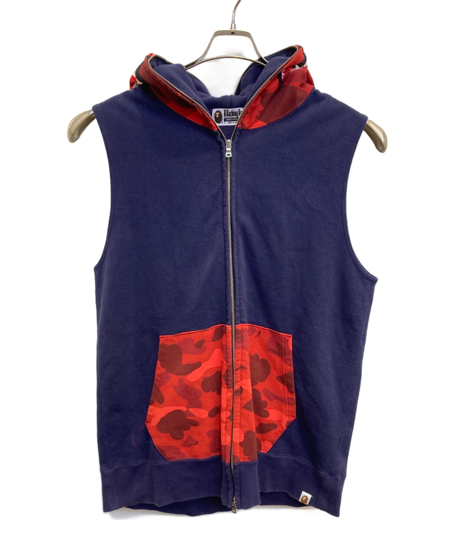 [Pre-owned] A BATHING APE Sleeveless Shark Hoodie 001zpd201006x