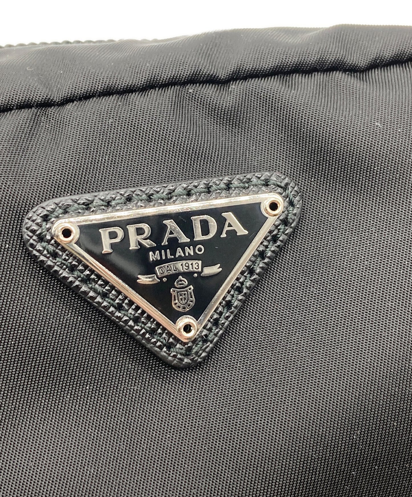 [Pre-owned] PRADA Nylon pouch with strap 1NE175
