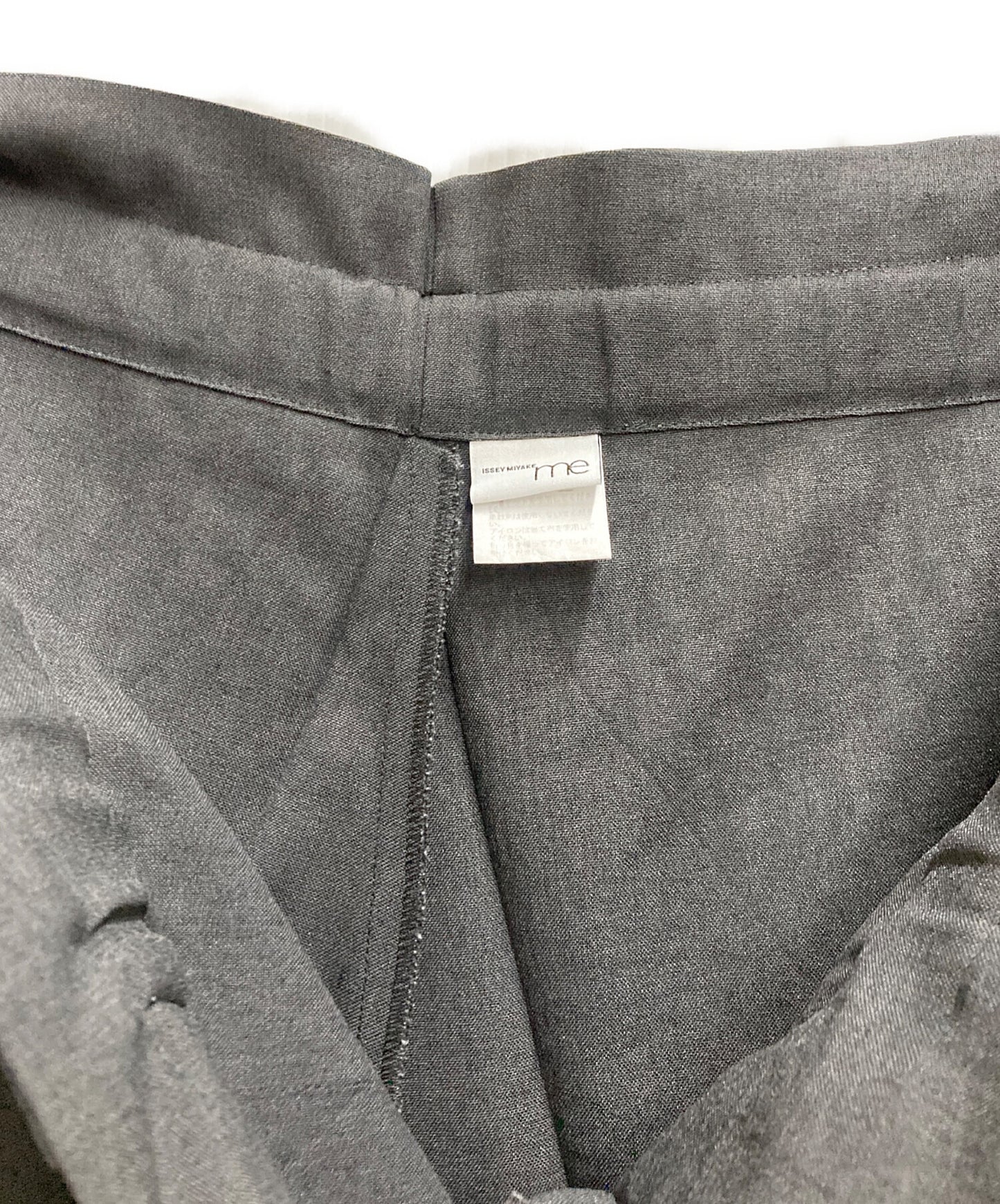 [Pre-owned] me ISSEY MIYAKE Belted reconstructed design pants MI01FF801